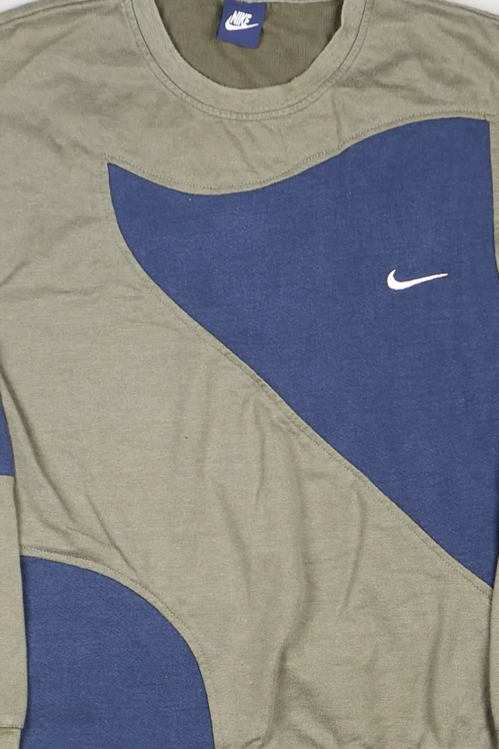 Nike - Sweatshirt (L) Center