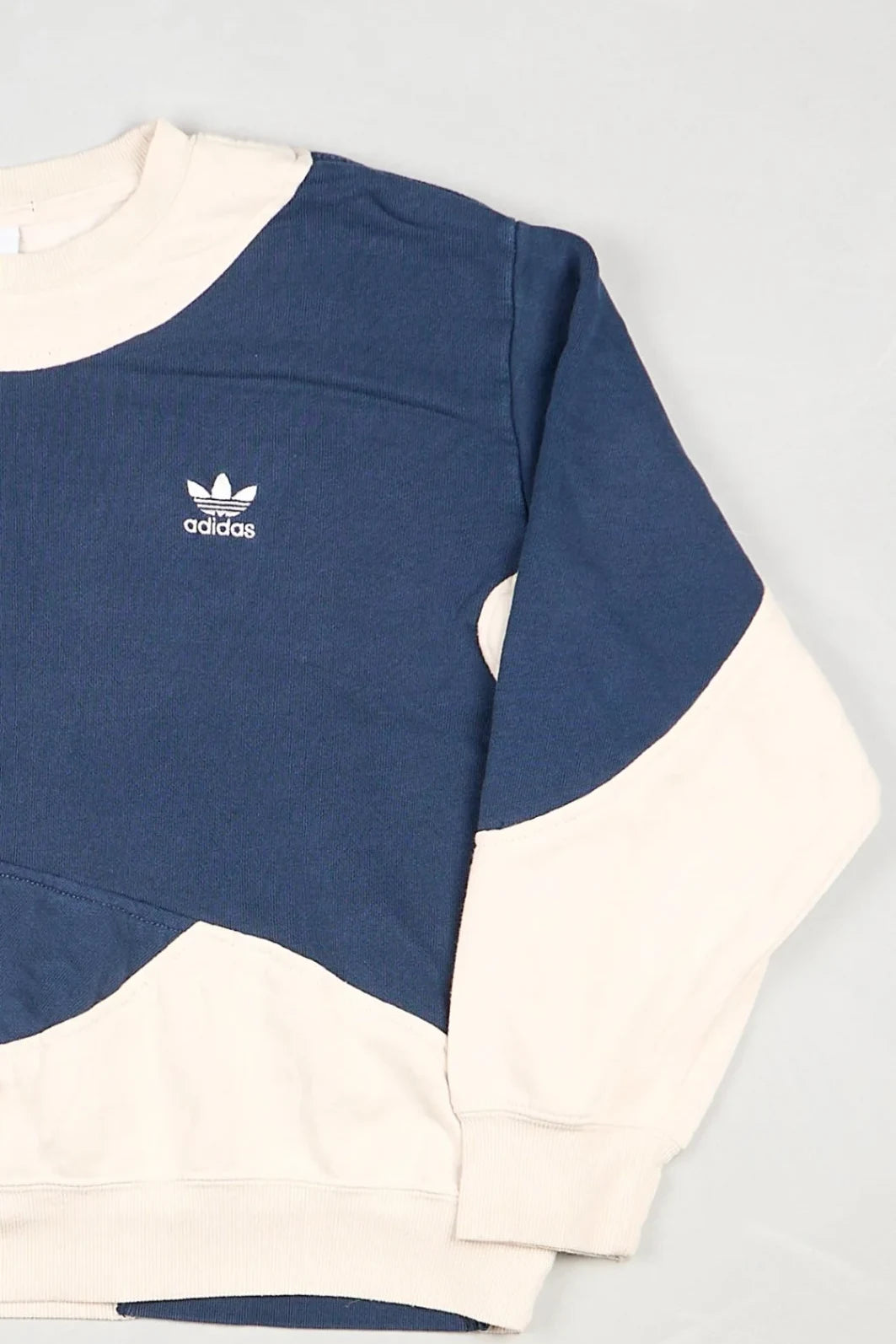 Adidas - Sweatshirt (S) Right