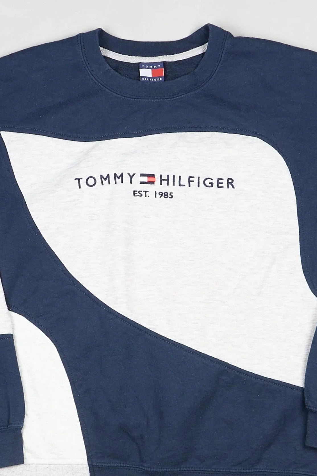 Tommy Hilfiger - Sweatshirt (L) Center