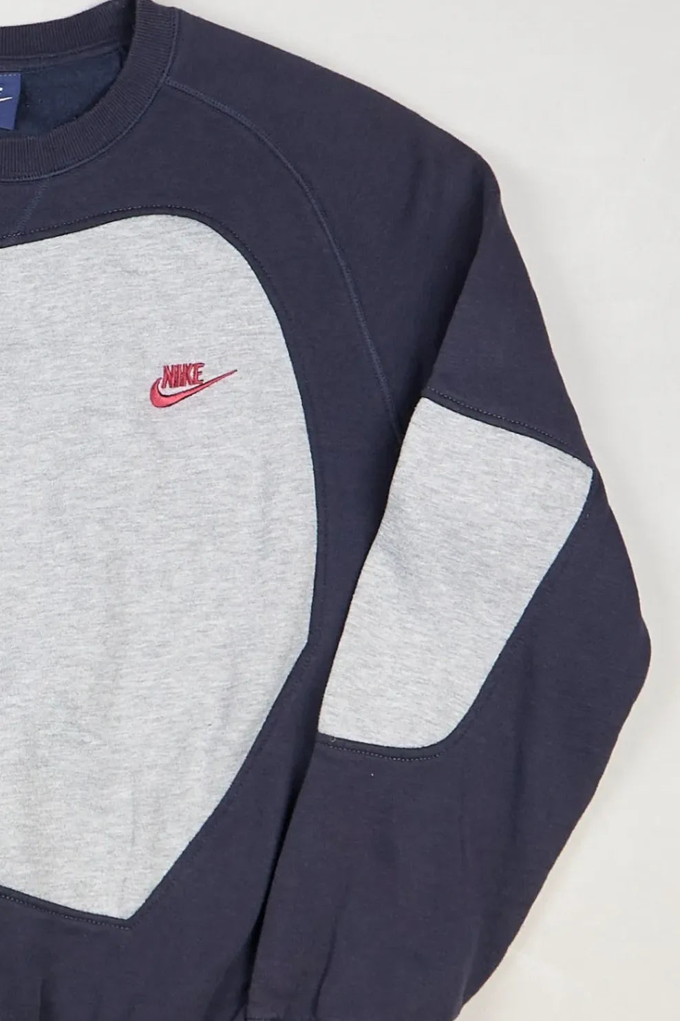 Nike - Sweatshirt (L) Right