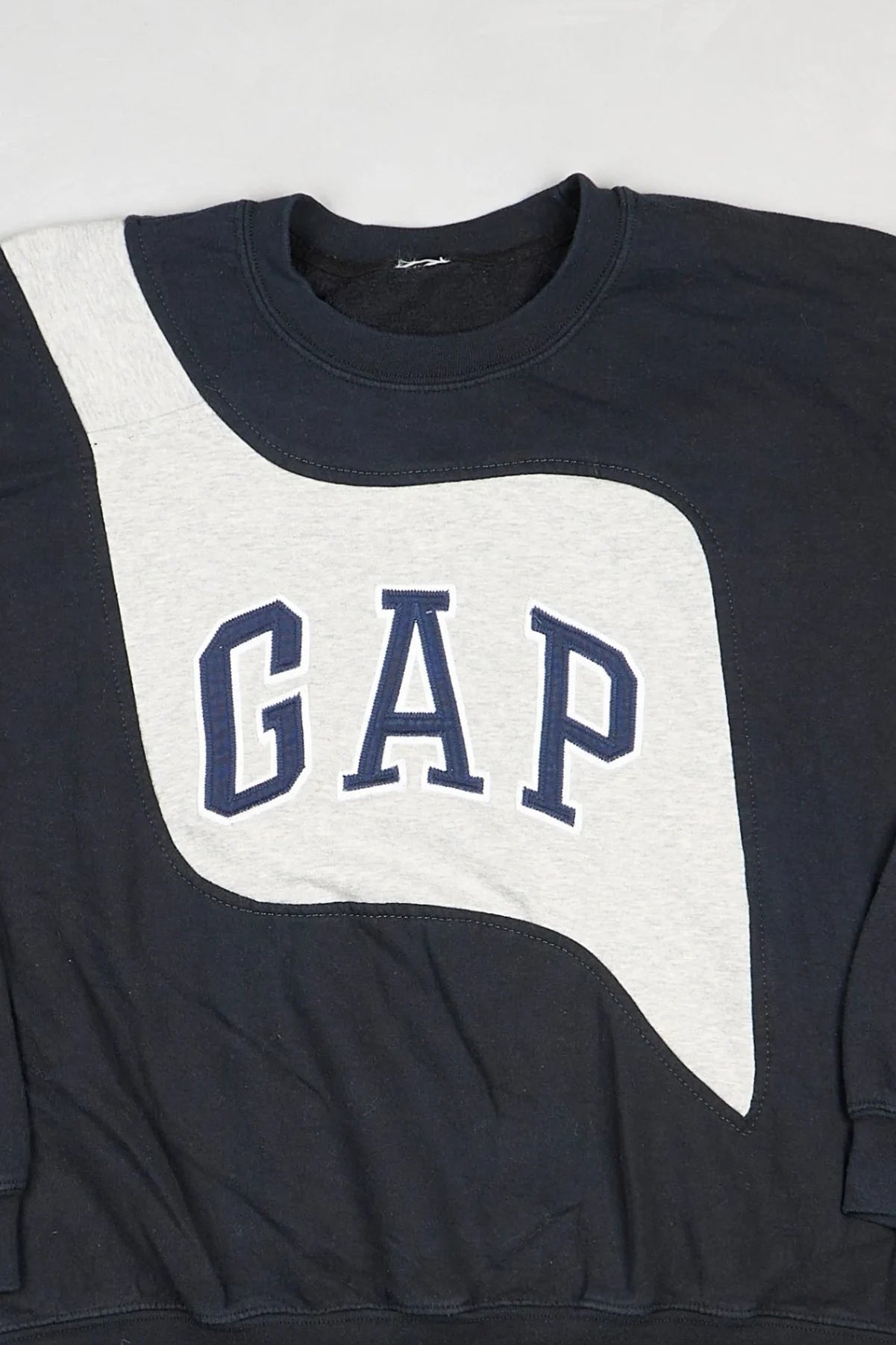 GAP - Sweatshirt (L) Center