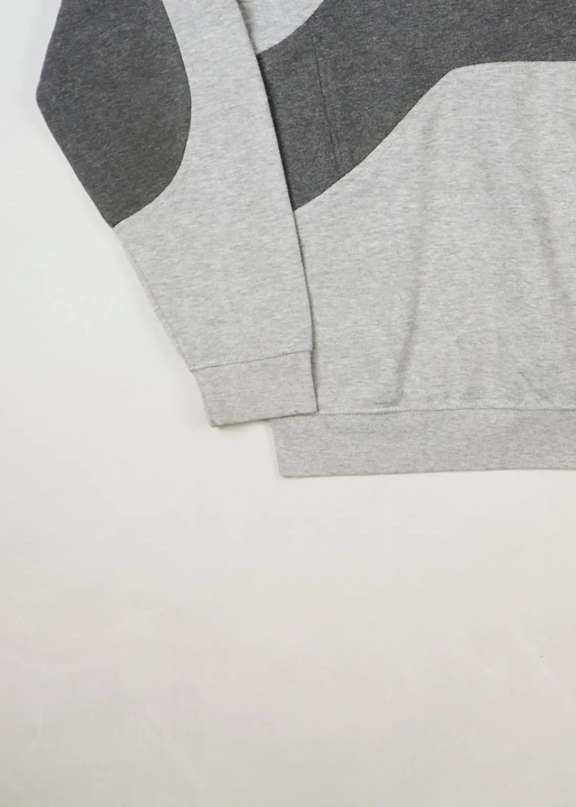 Champion - Sweatshirt (L) Bottom Left