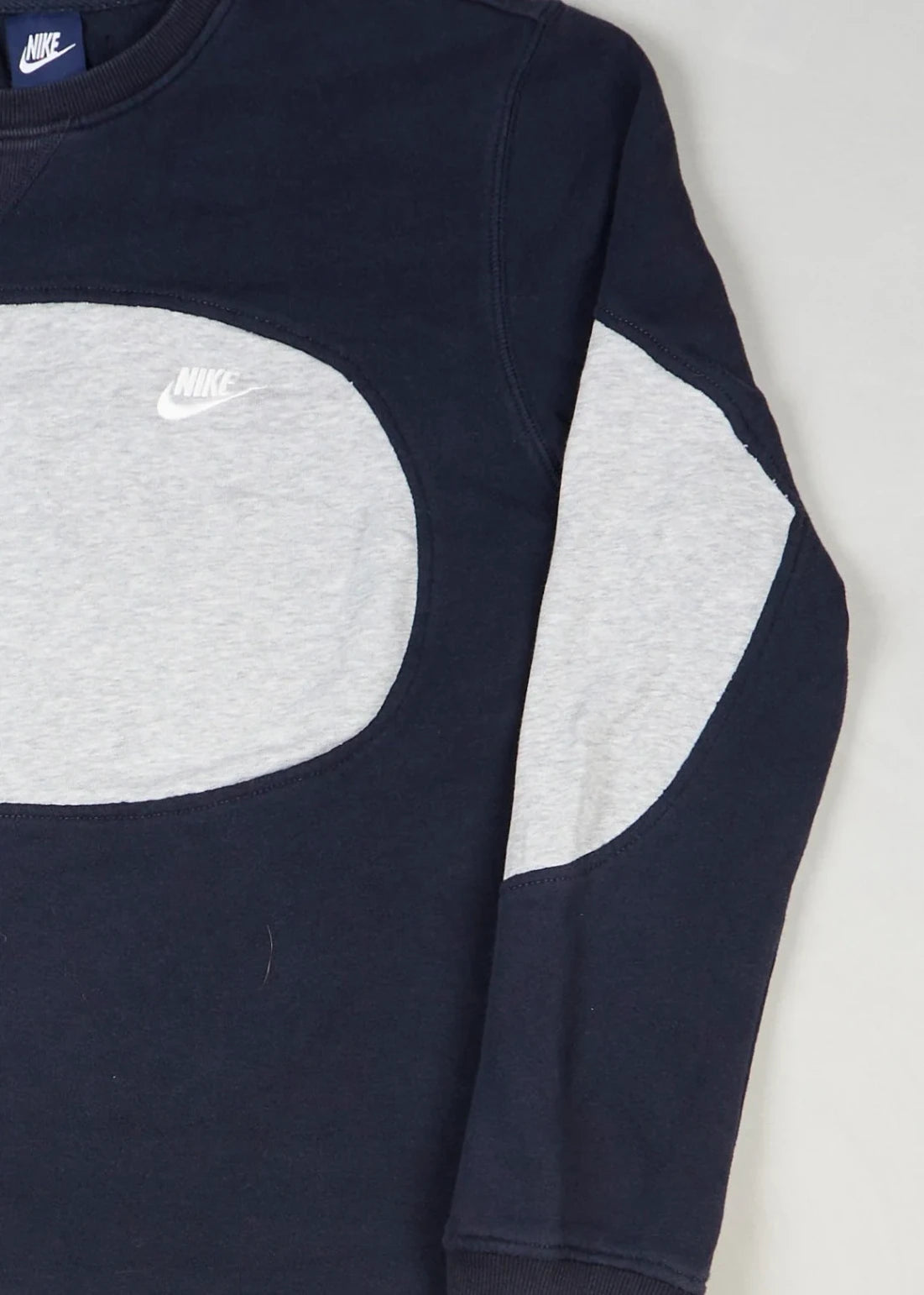 Nike - Sweatshirt (L) Right