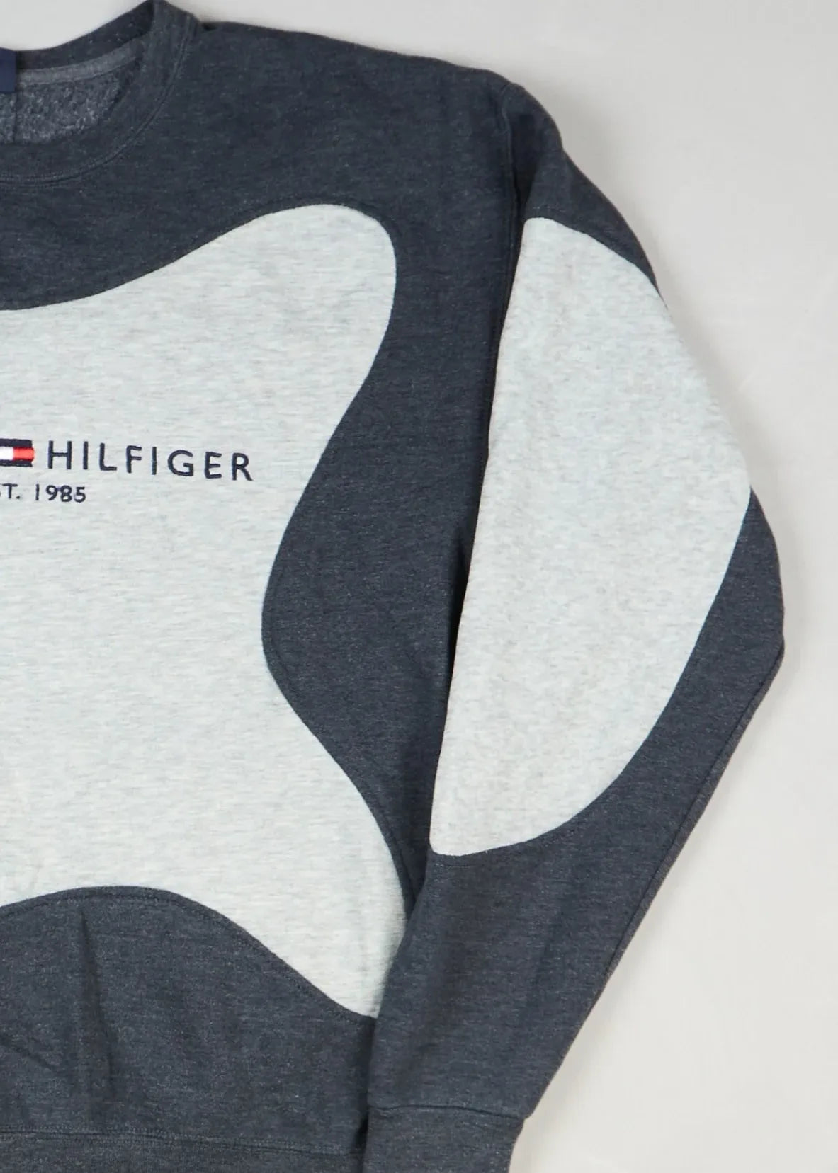 Tommy Hilfiger - Sweatshirt (L) Right