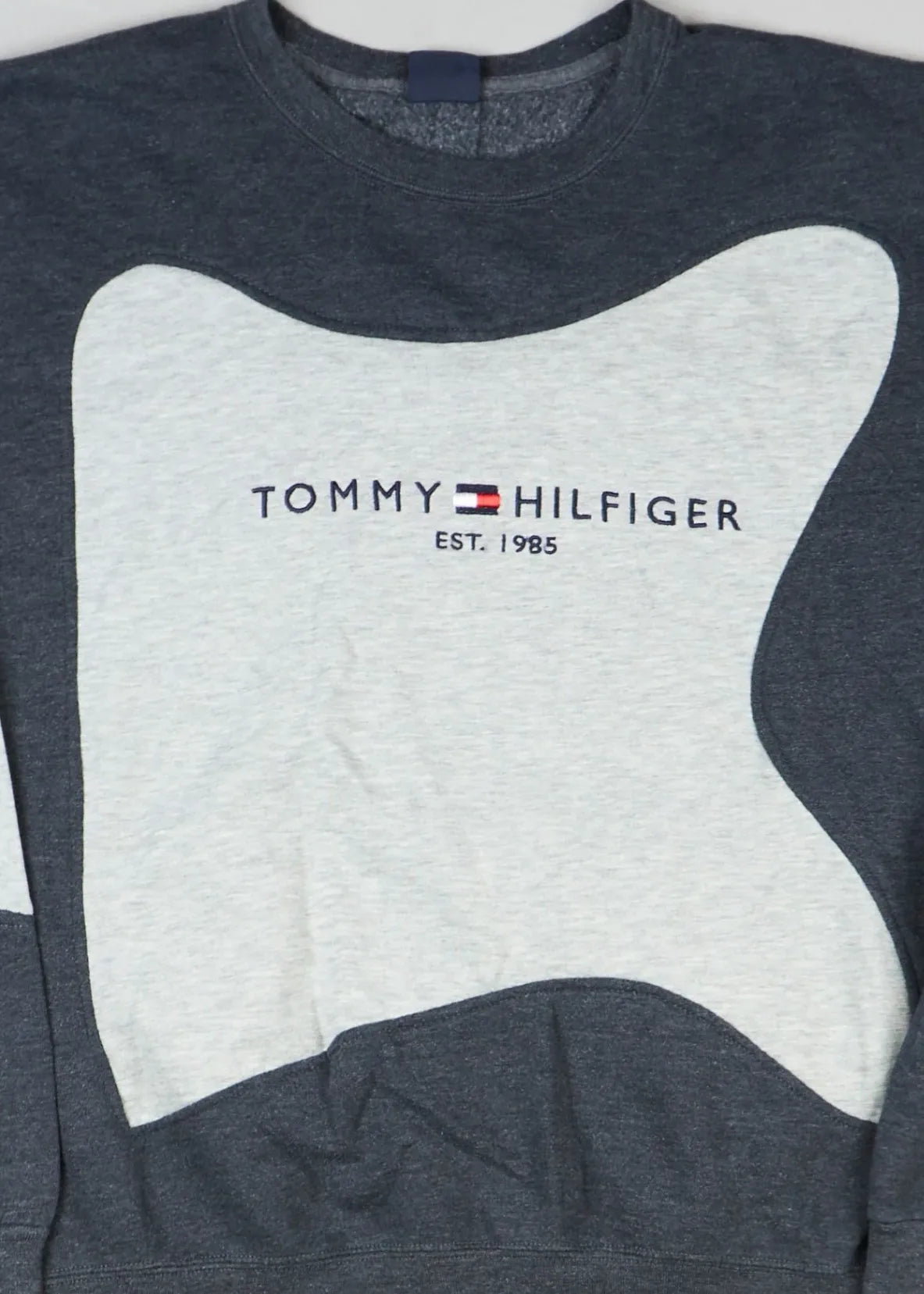 Tommy Hilfiger - Sweatshirt (L) Center