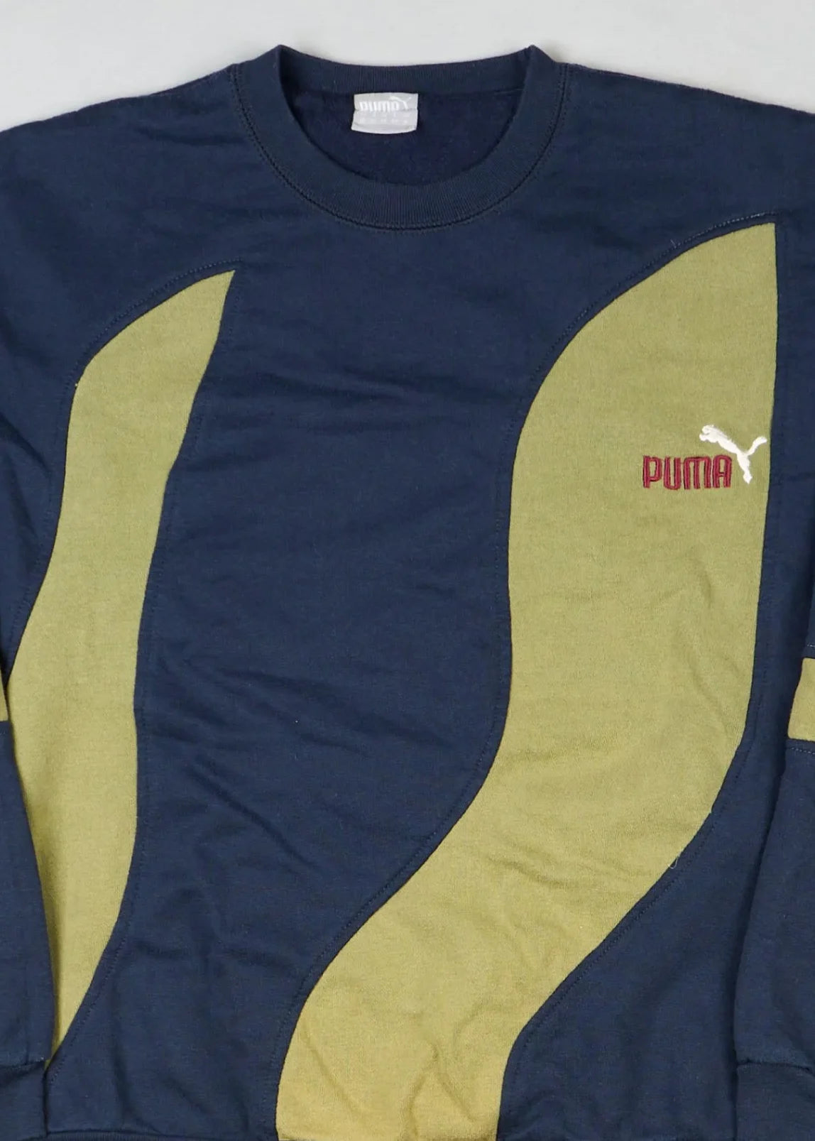 Puma - Sweatshirt (L) Center