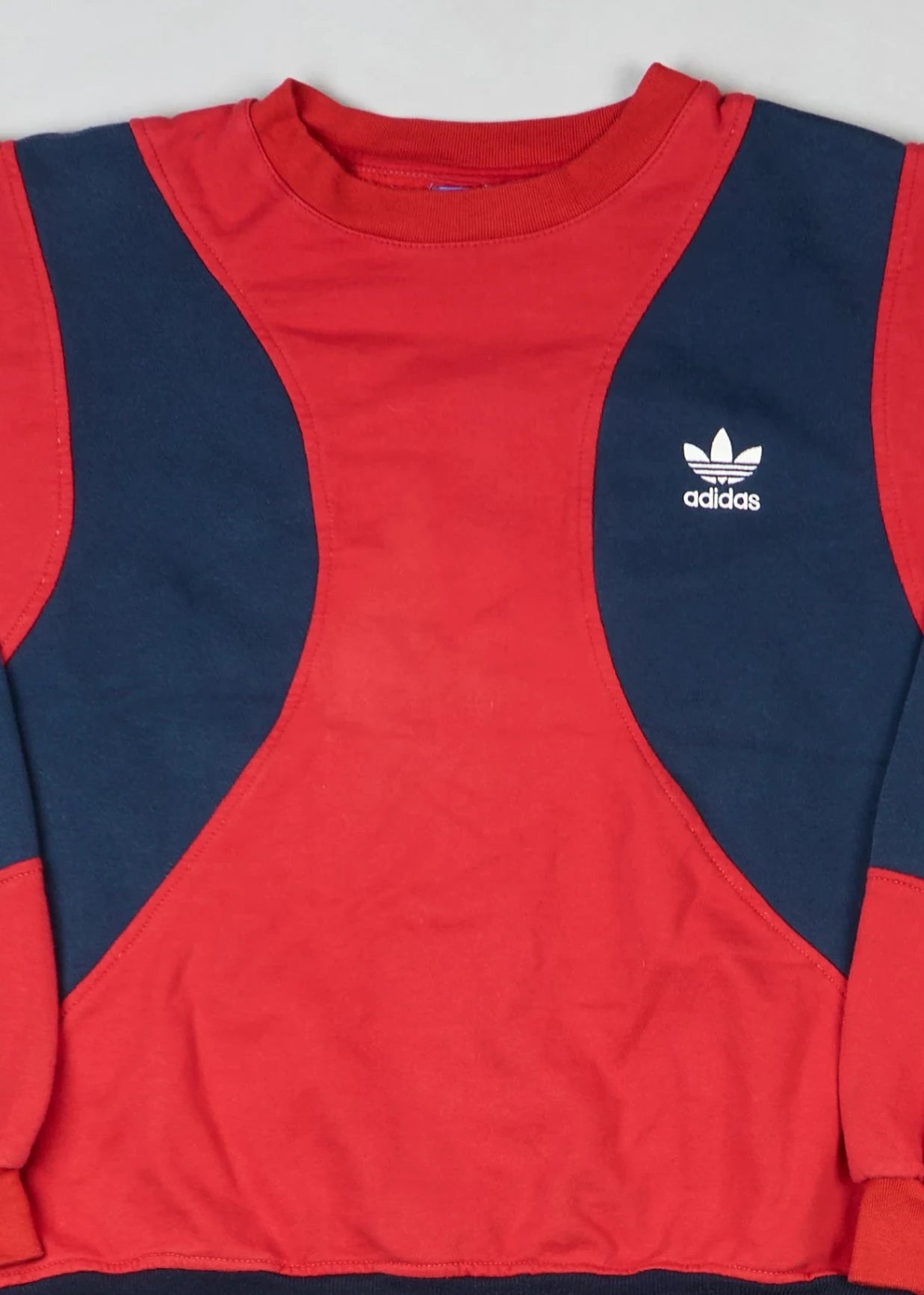 Adidas - Sweatshirt (L) Center