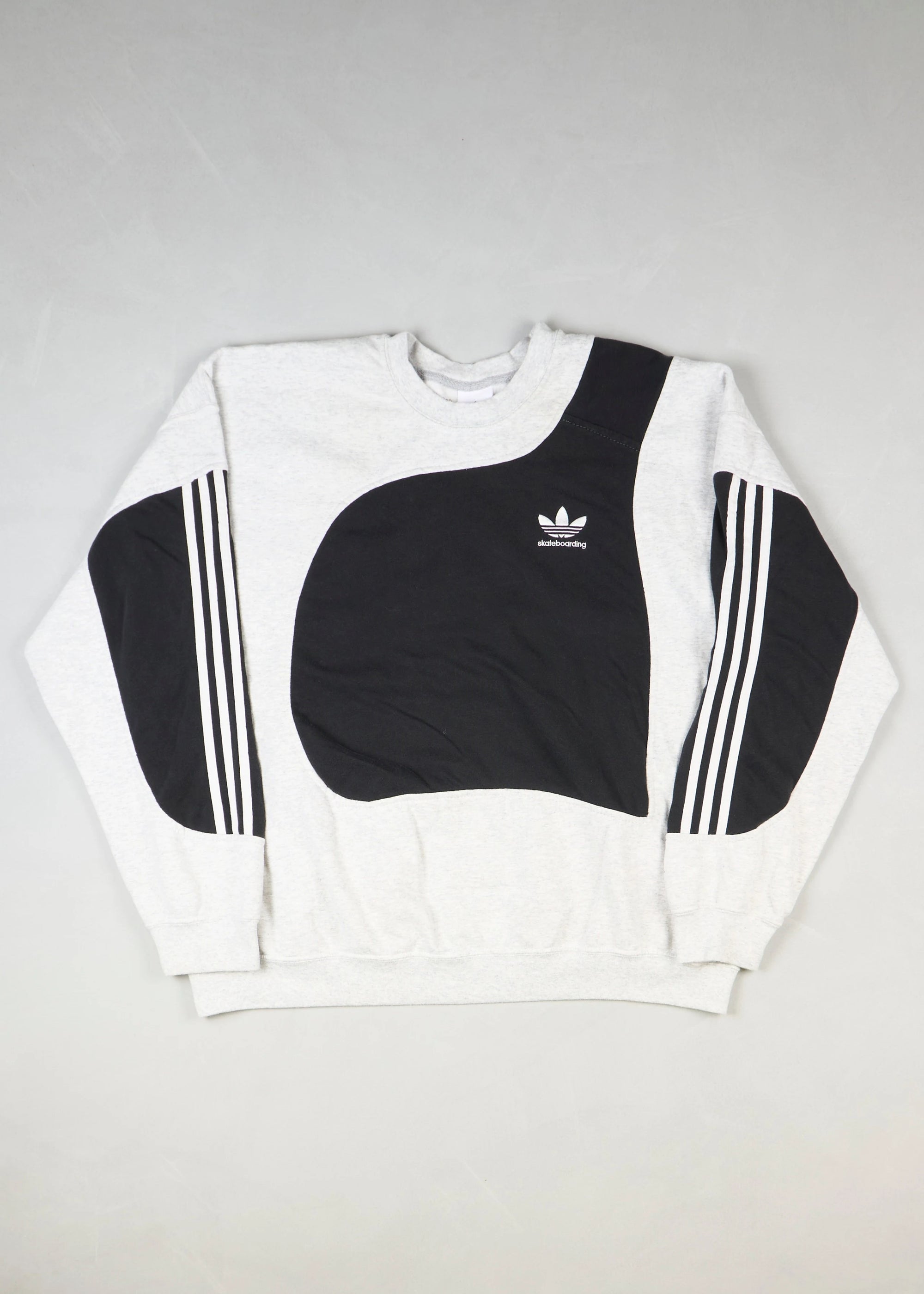 Adidas - Sweatshirt (XL)