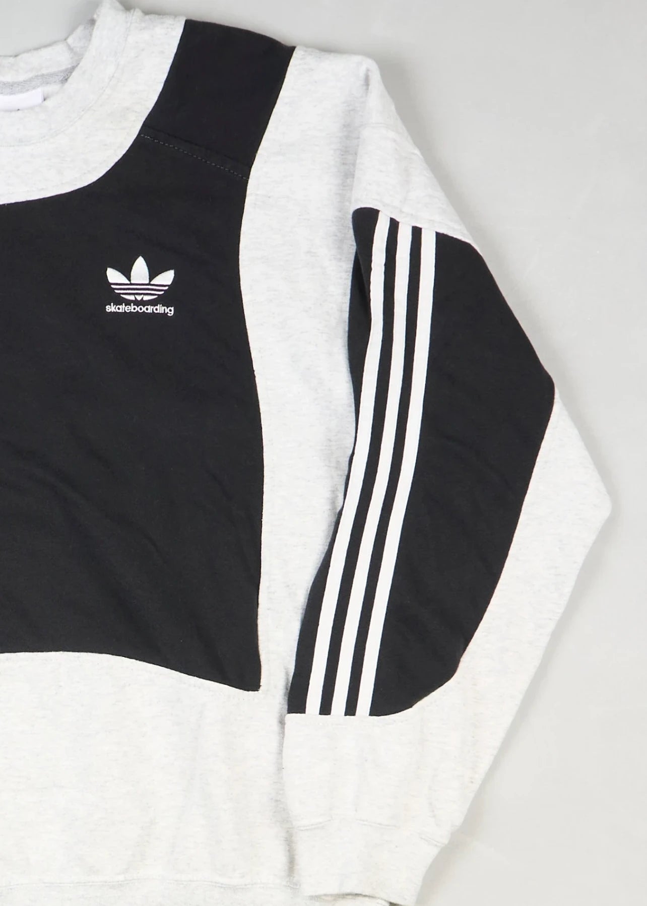 Adidas - Sweatshirt (XL) Right