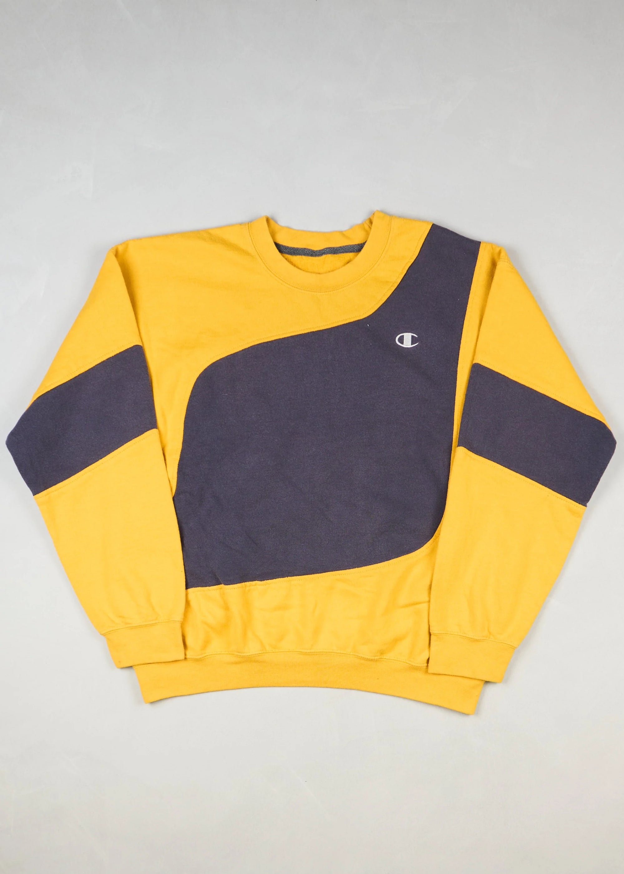 Champion - Sweatshirt (L)