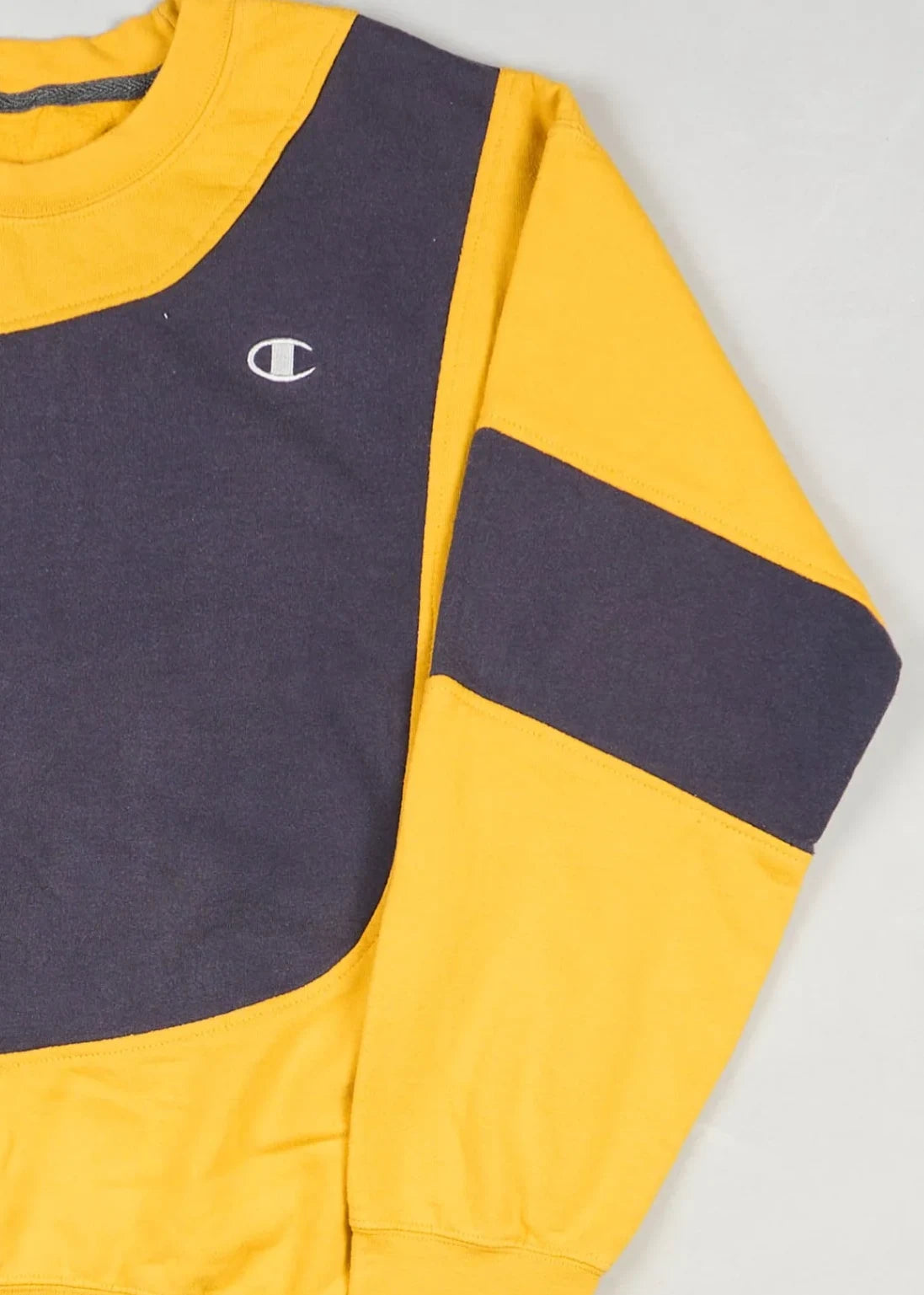 Champion - Sweatshirt (L) Right