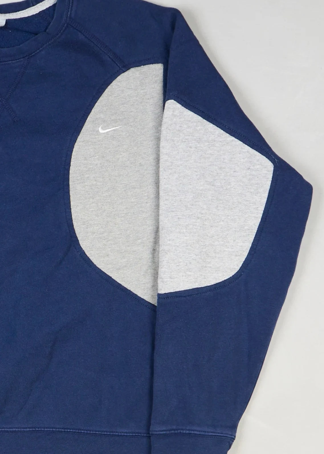 Nike - Sweatshirt (L) Right