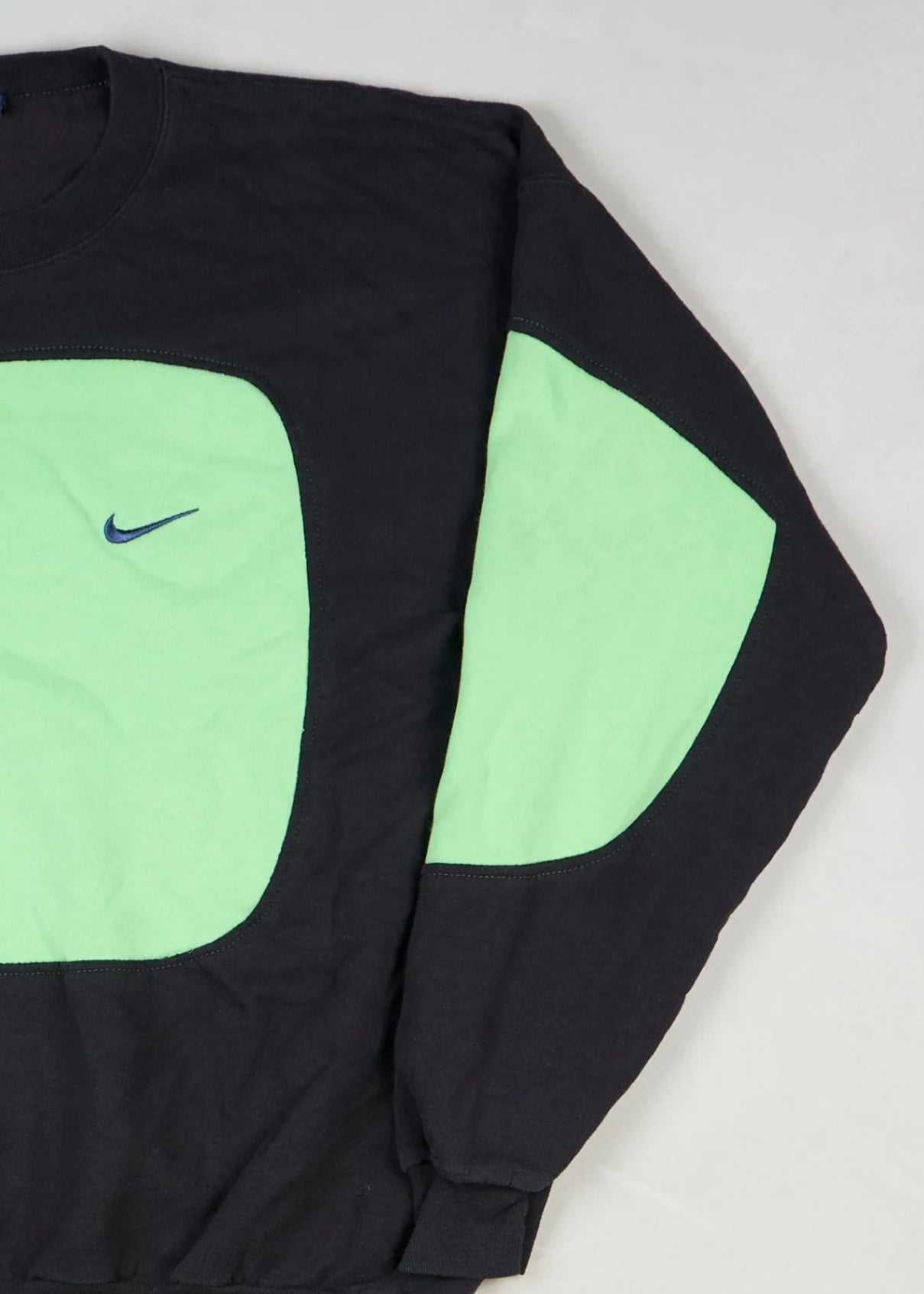 Nike - Sweatshirt (L) Right