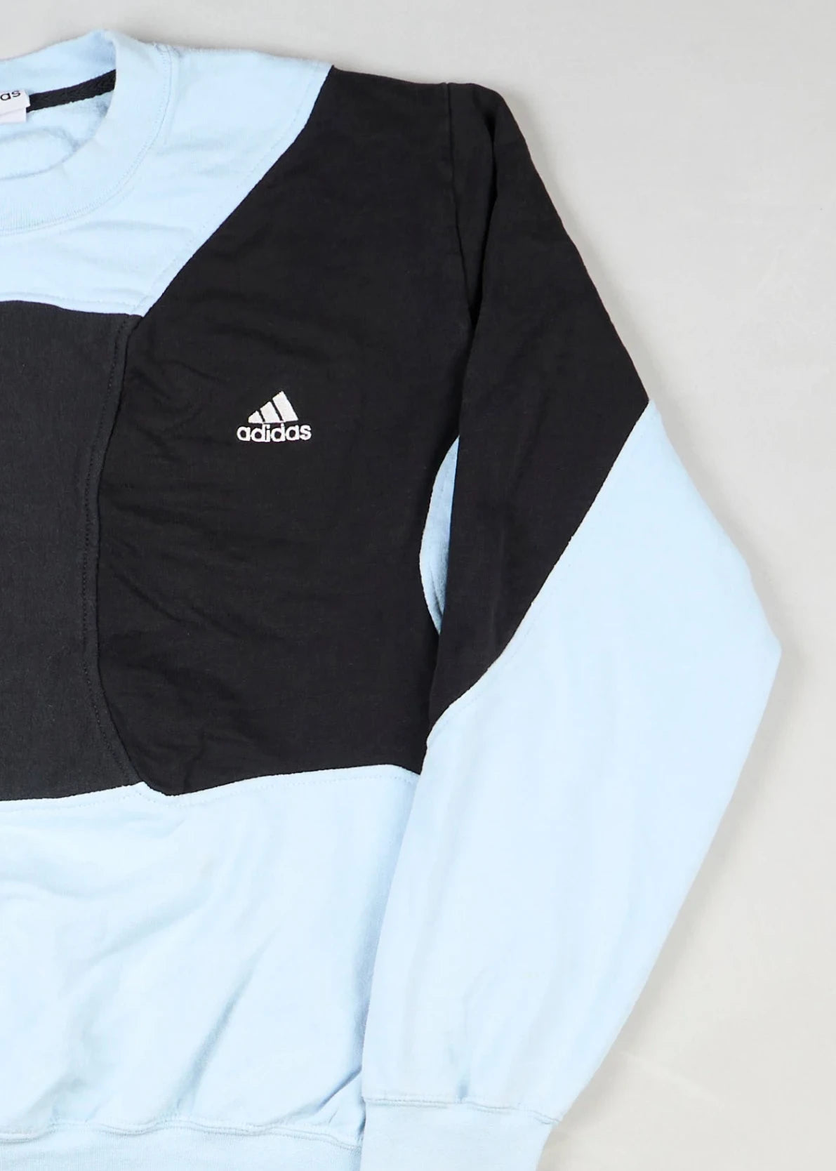 Adidas - Sweatshirt (M) Right