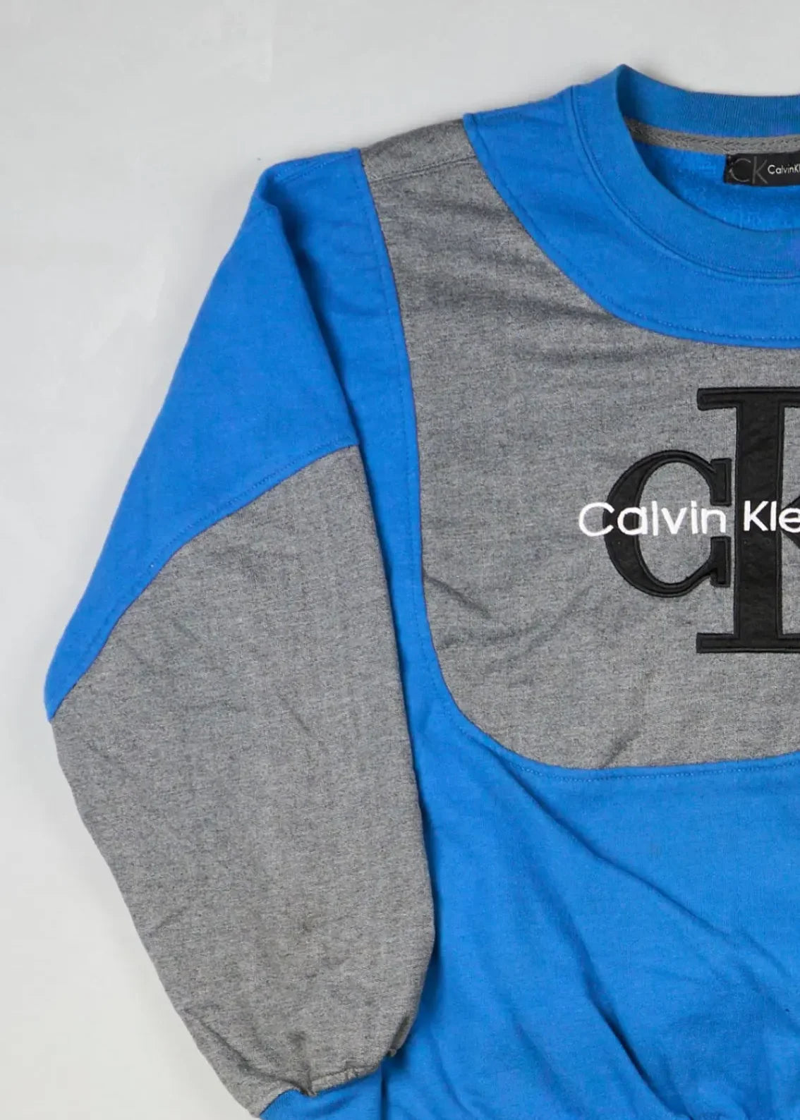 Calvin Klein - Sweatshirt (L) Left