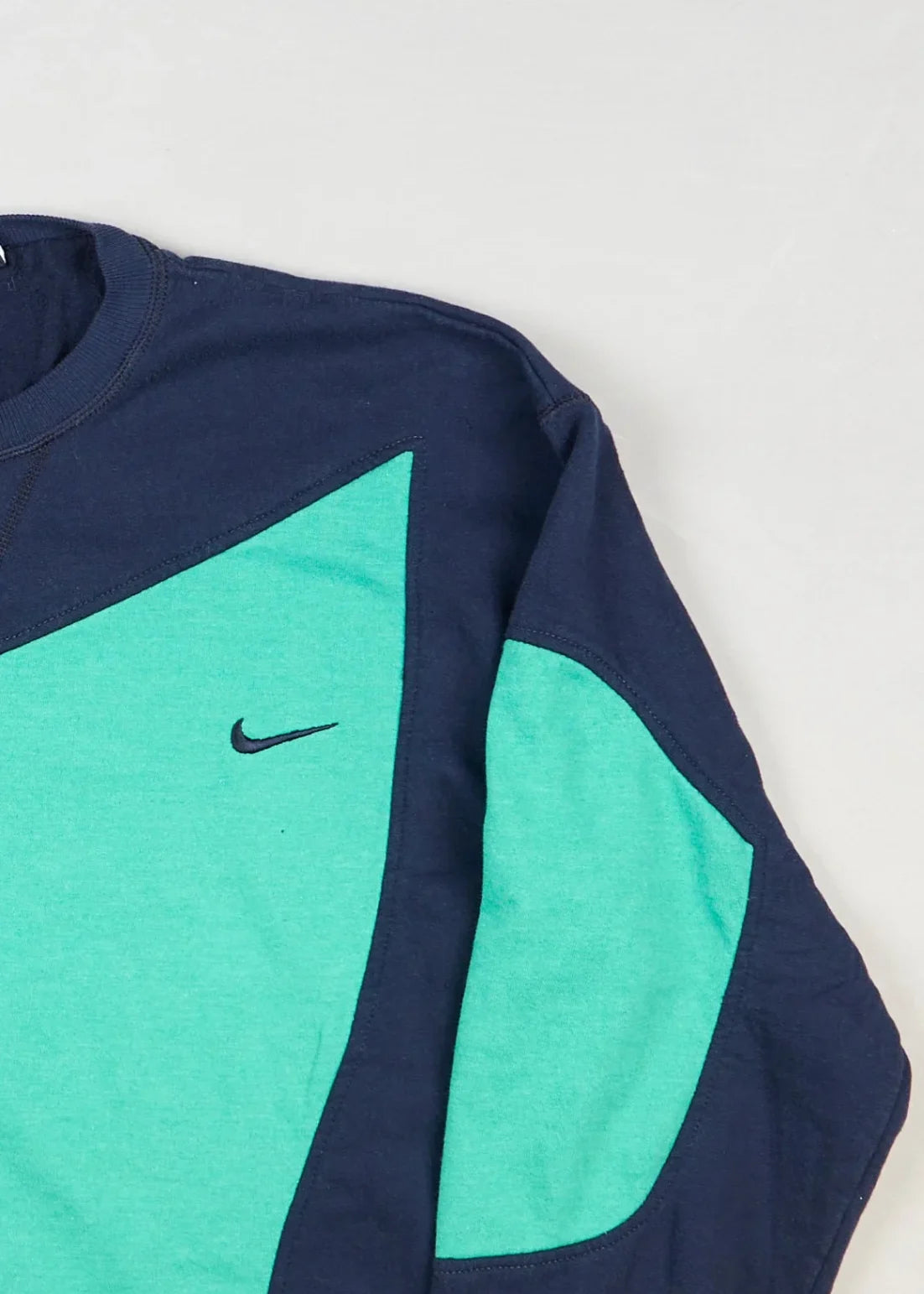 Nike - Sweatshirt (L) Right