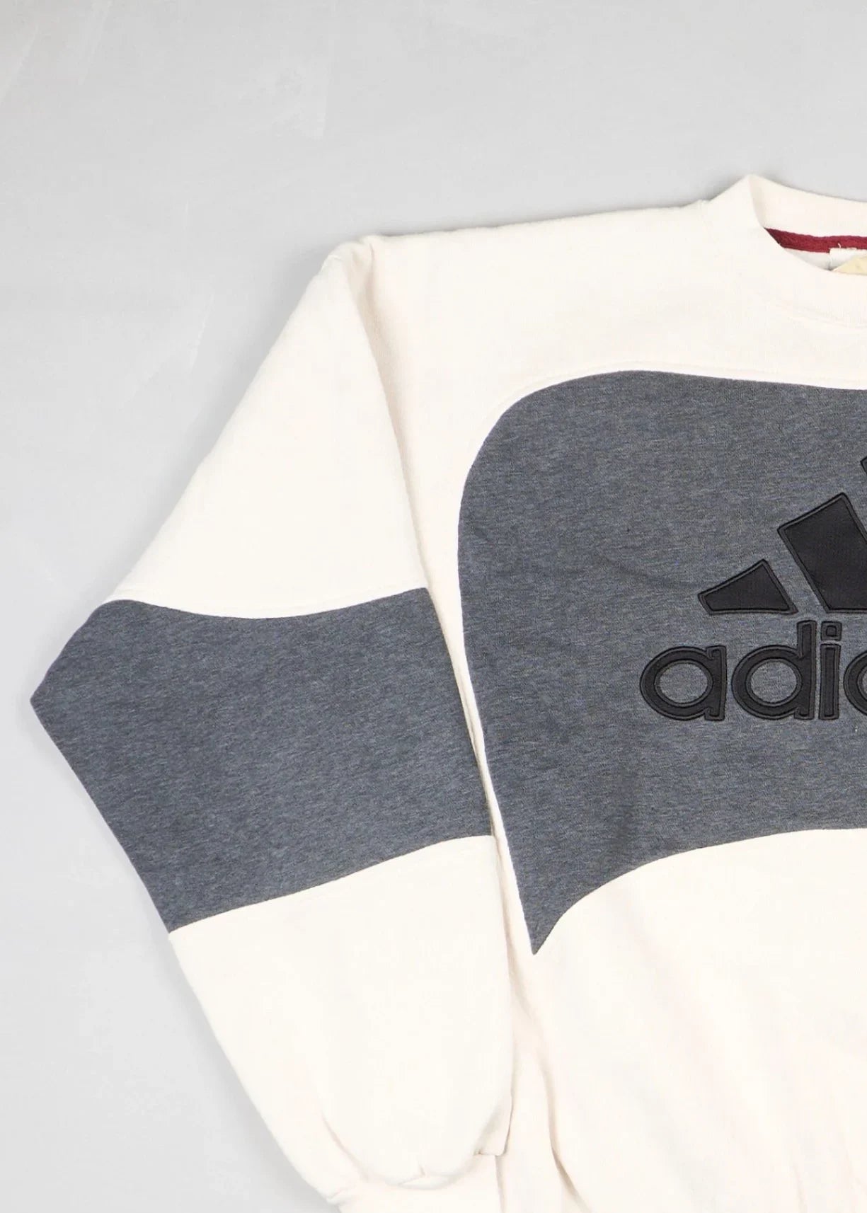 Adidas - Sweatshirt (L) Left