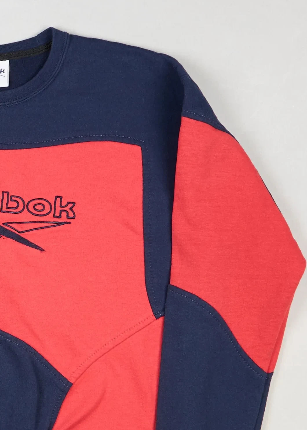 Reebok - Sweatshirt (L) Right