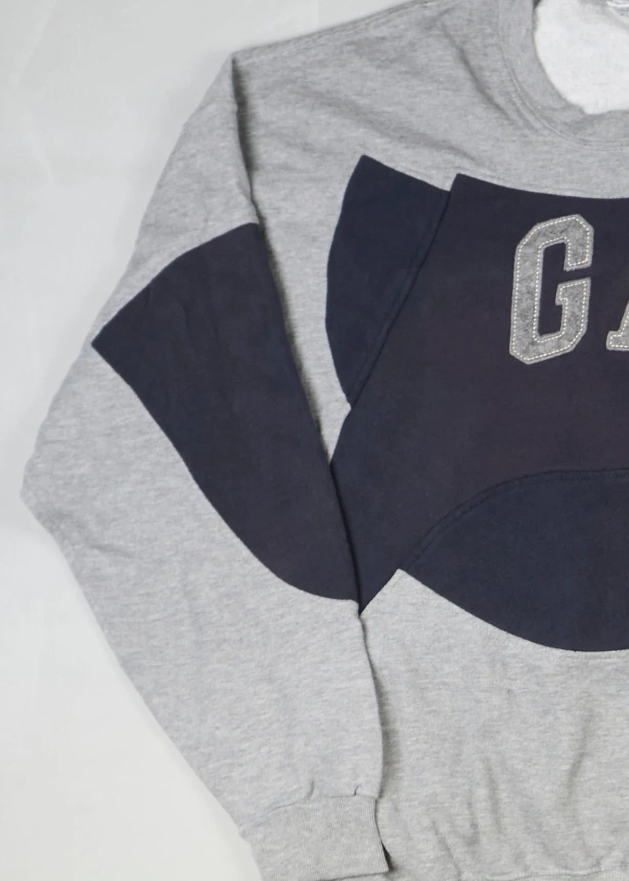 GAP - Sweatshirt (L) Left