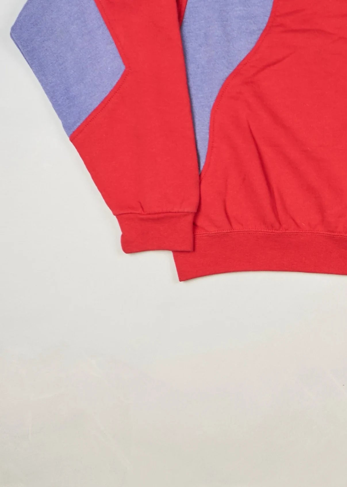 Champion - Sweatshirt (L) Bottom Left