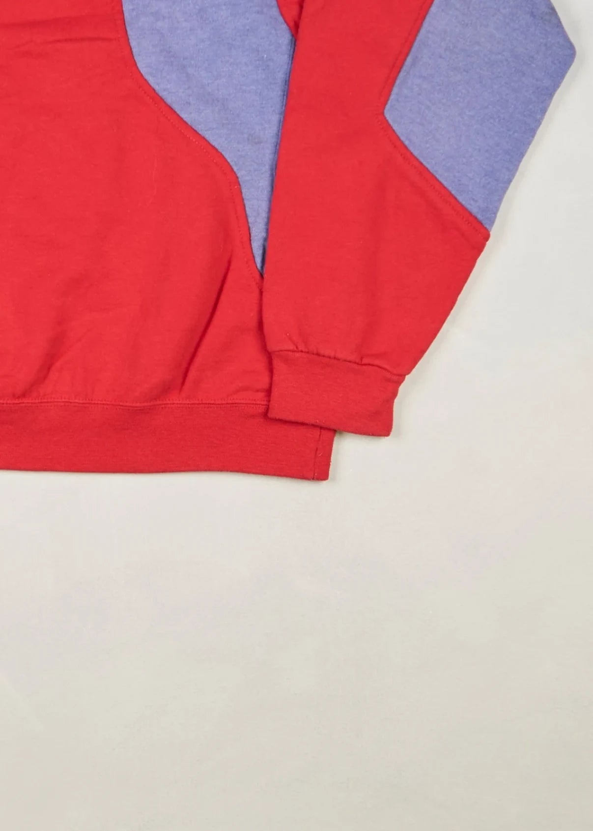 Champion - Sweatshirt (L) Bottom Right