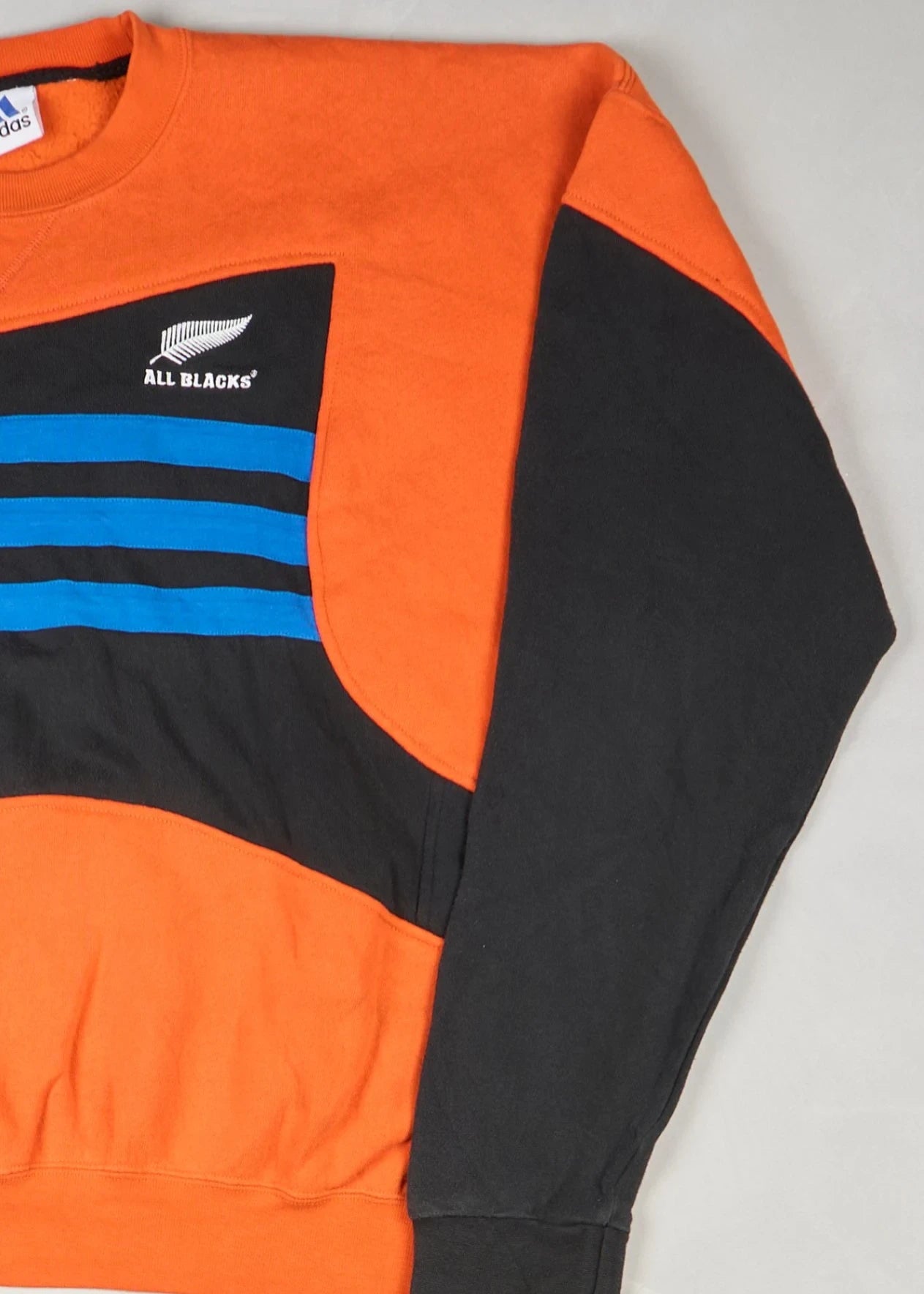 Adidas - Sweatshirt (L) Right