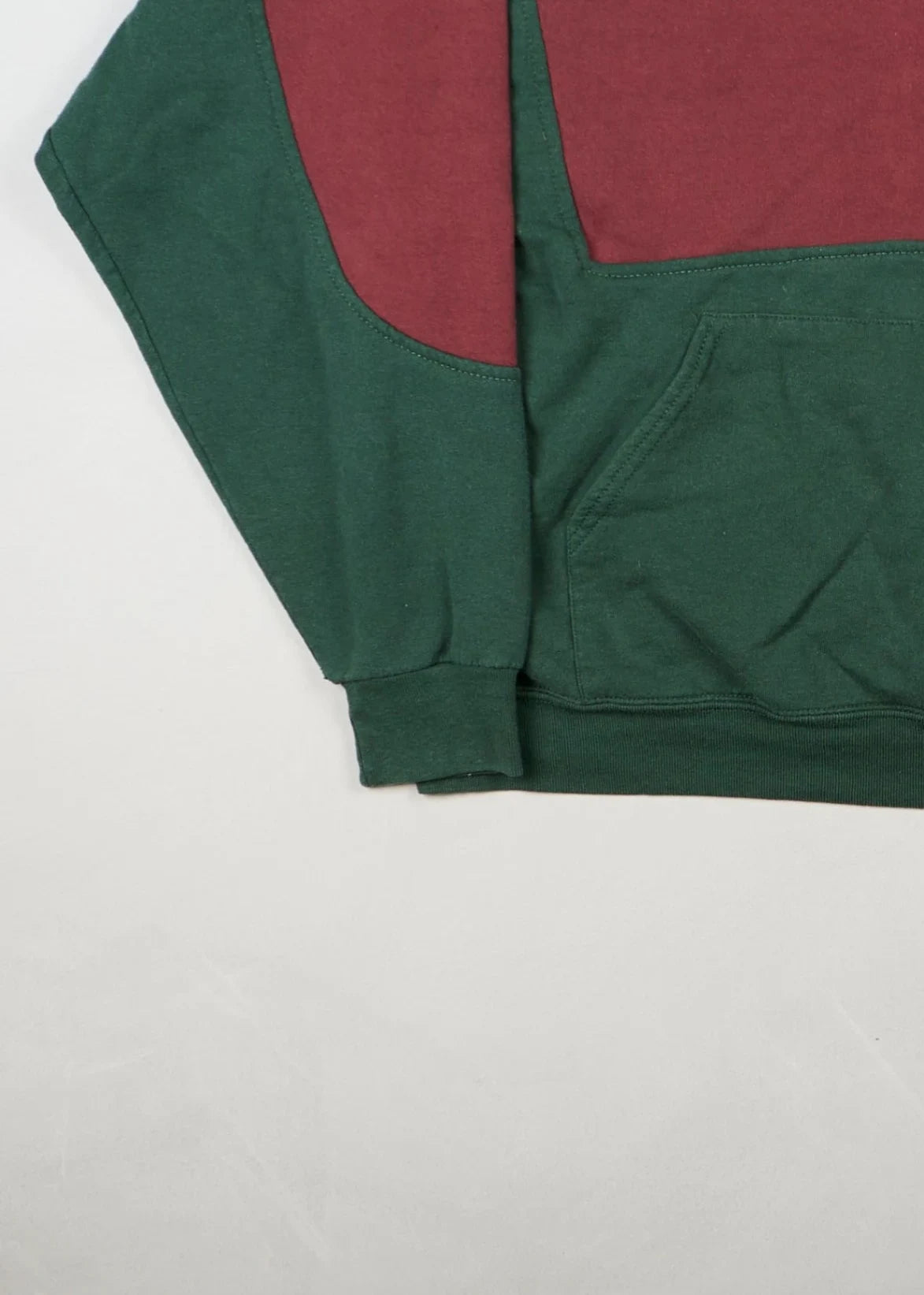 Champion - Sweatshirt (L) Bottom Left