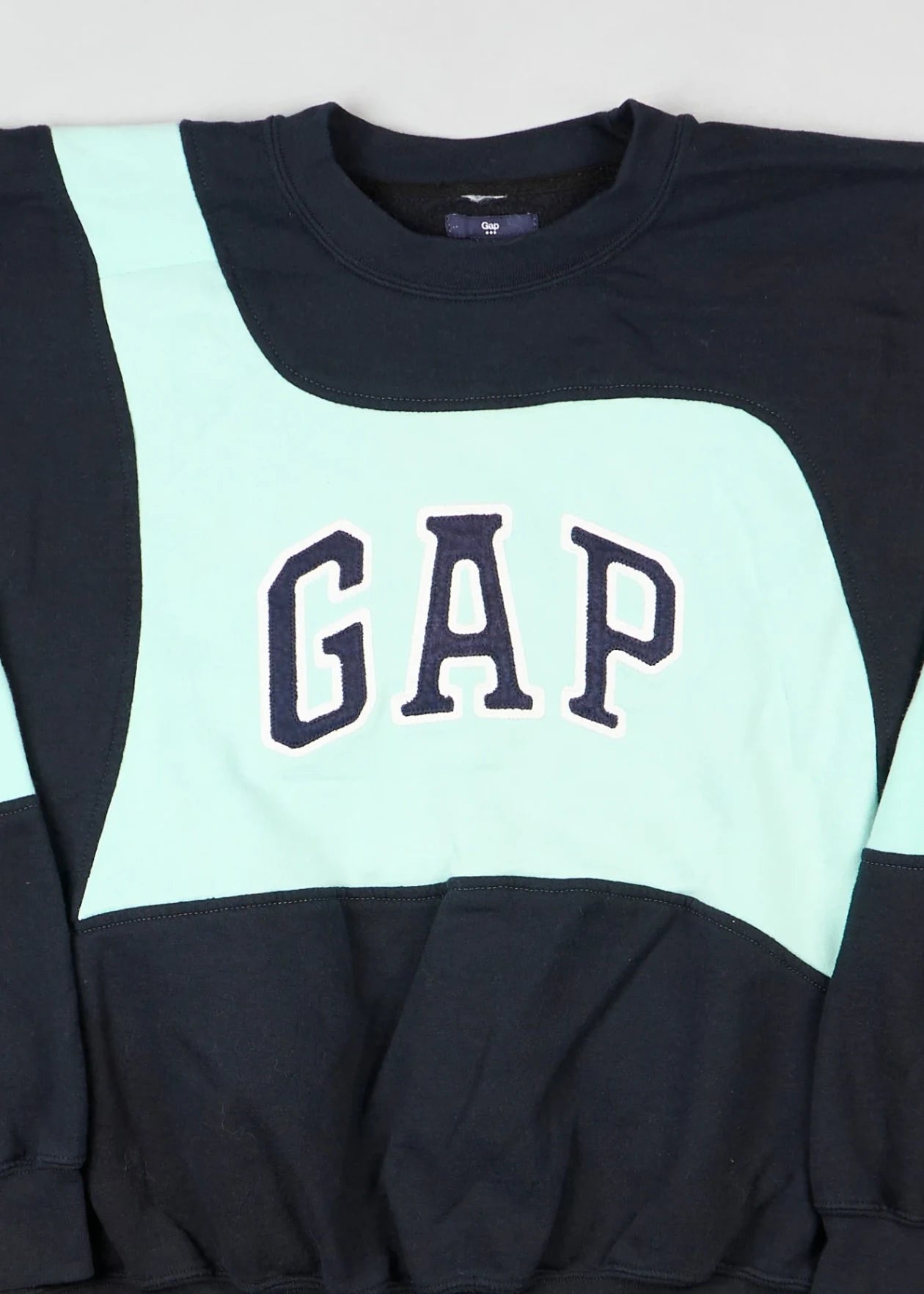 GAP - Sweatshirt (L) Center