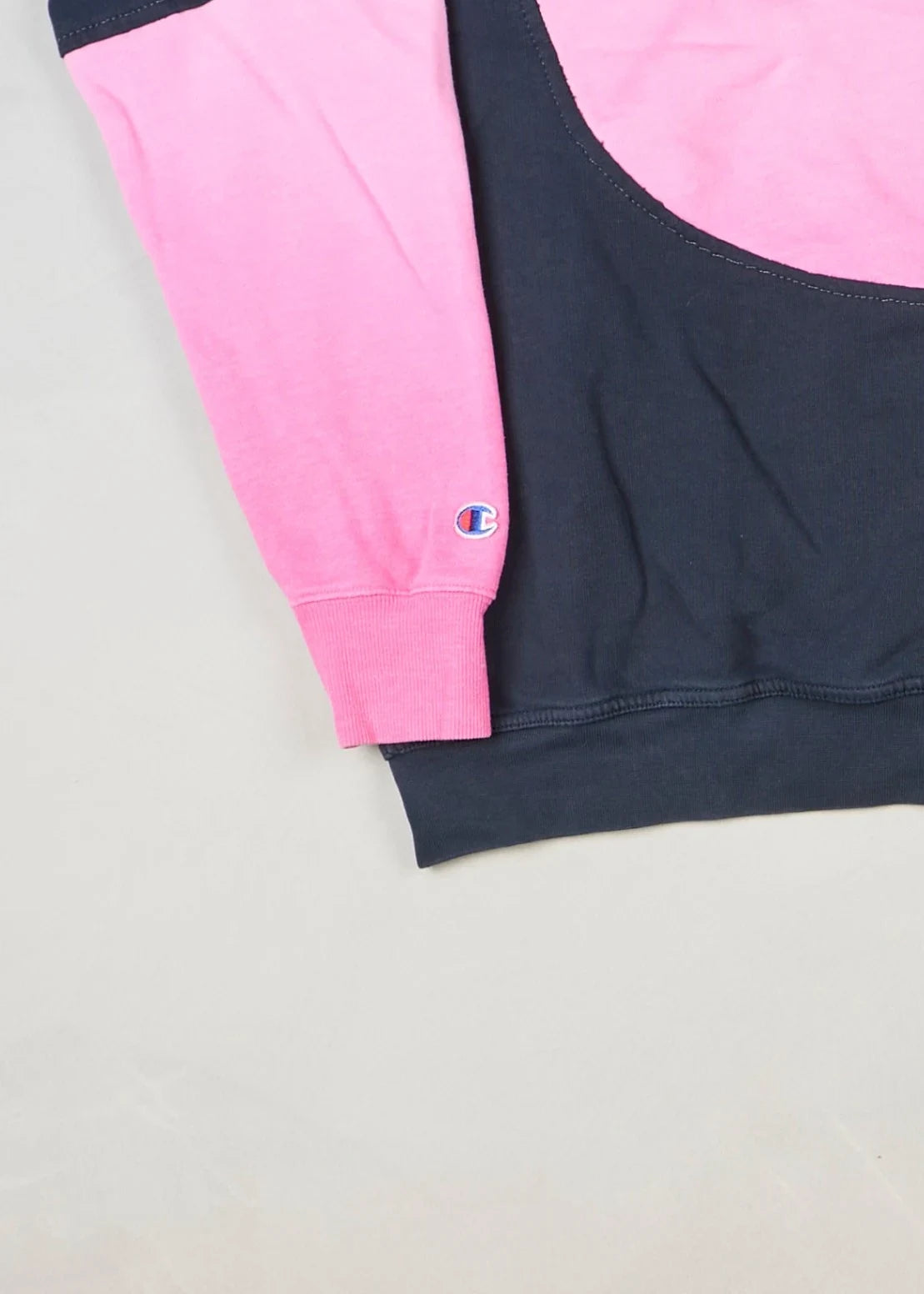 Champion - Sweatshirt (L) Bottom Left