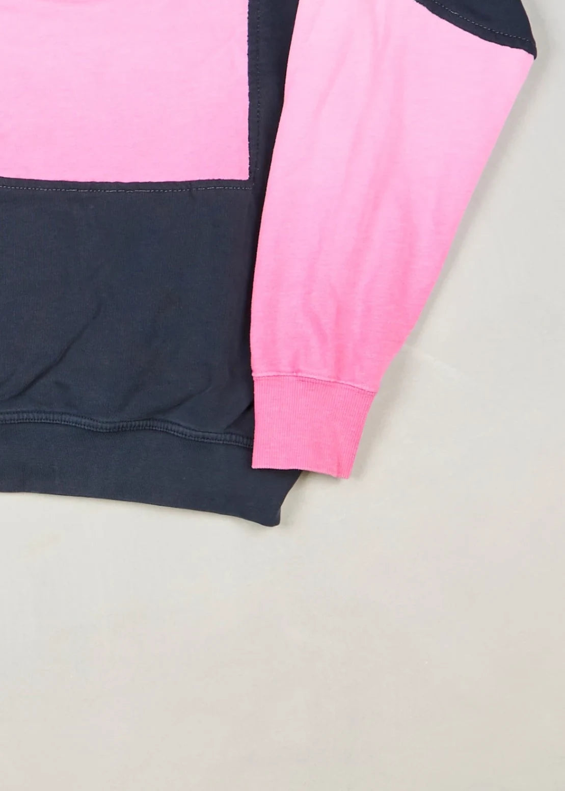 Champion - Sweatshirt (L) Bottom Right