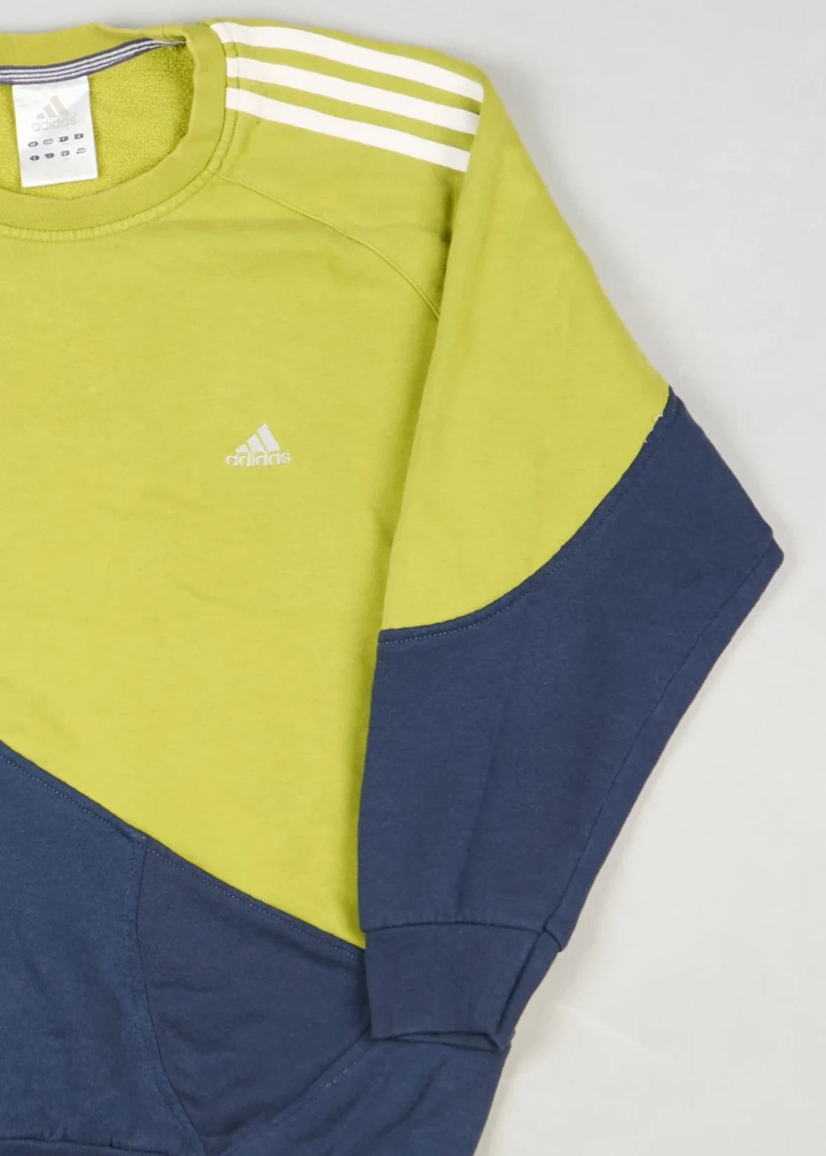 Adidas - Sweatshirt (M) Right