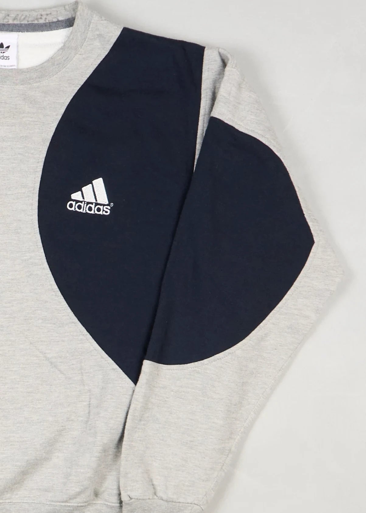 Adidas - Sweater (XL) Right