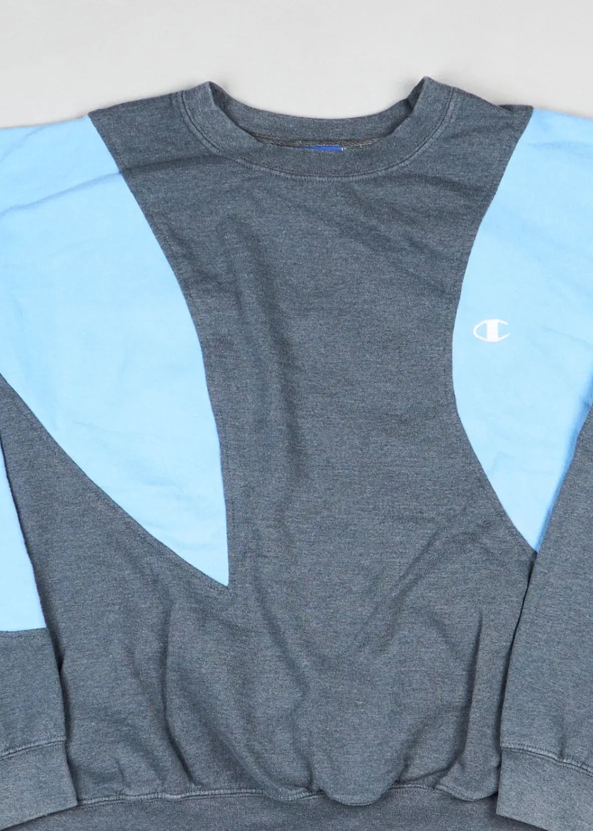 Champion - Sweatshirt (L) Center