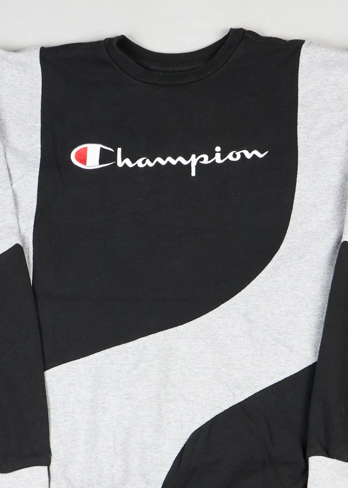 Champion - Sweatshirt (S) Center