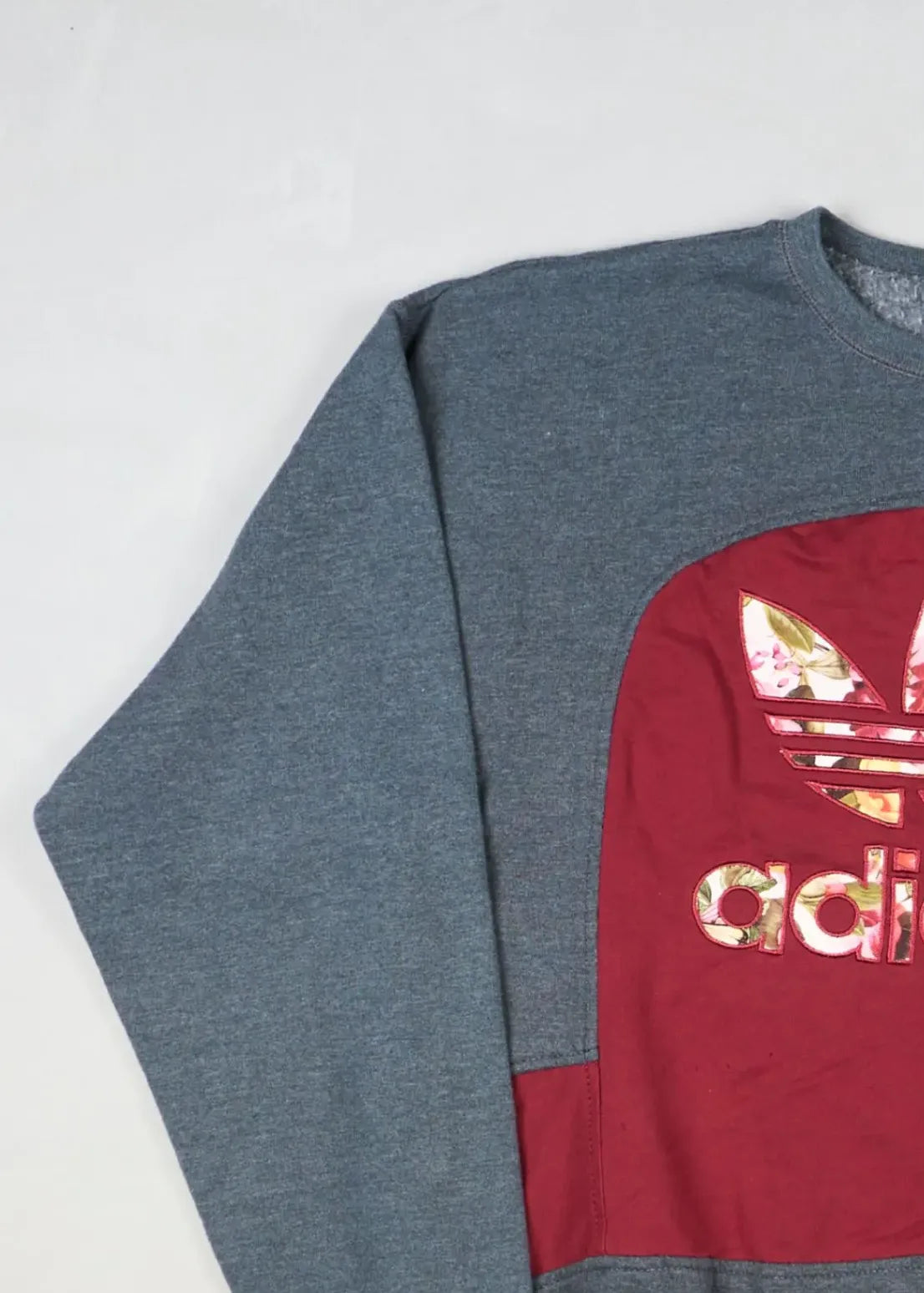 Adidas - Sweatshirt (L) Left