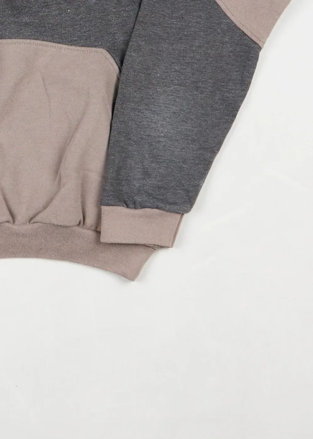 GAP - Sweatshirt (M) Bottom Right