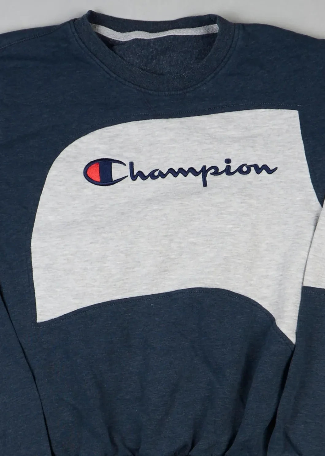 Champion - Sweatshirt (M) Center