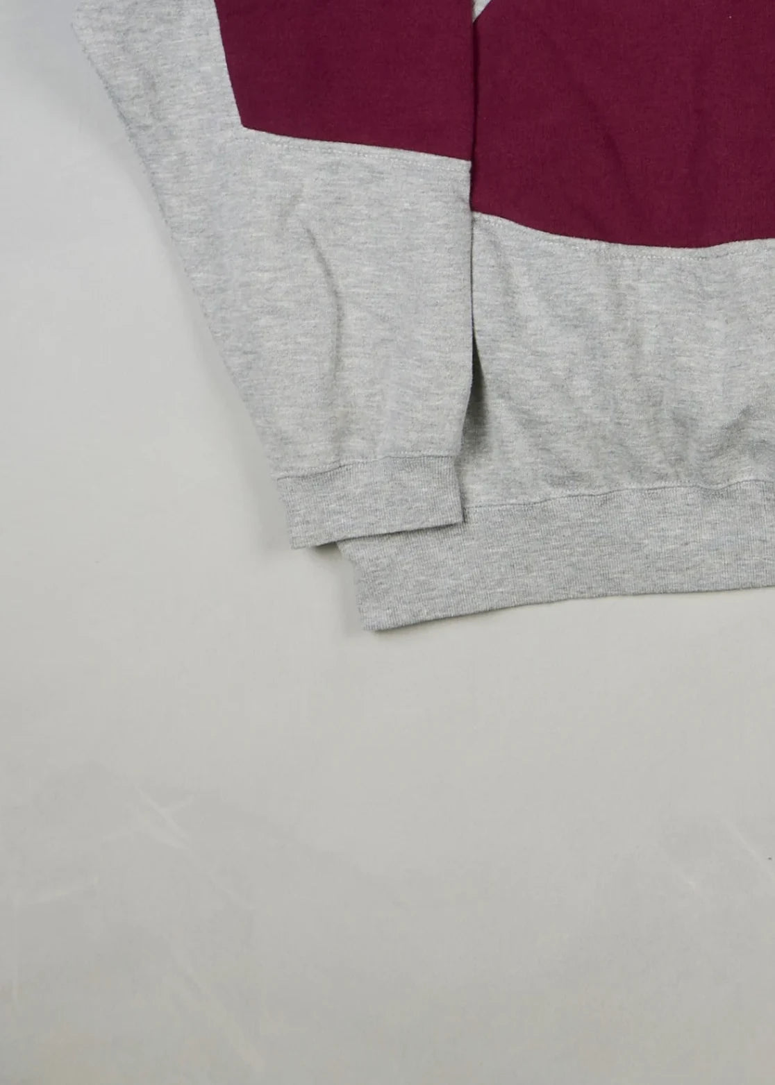 Champion - Sweatshirt (S) Bottom Left