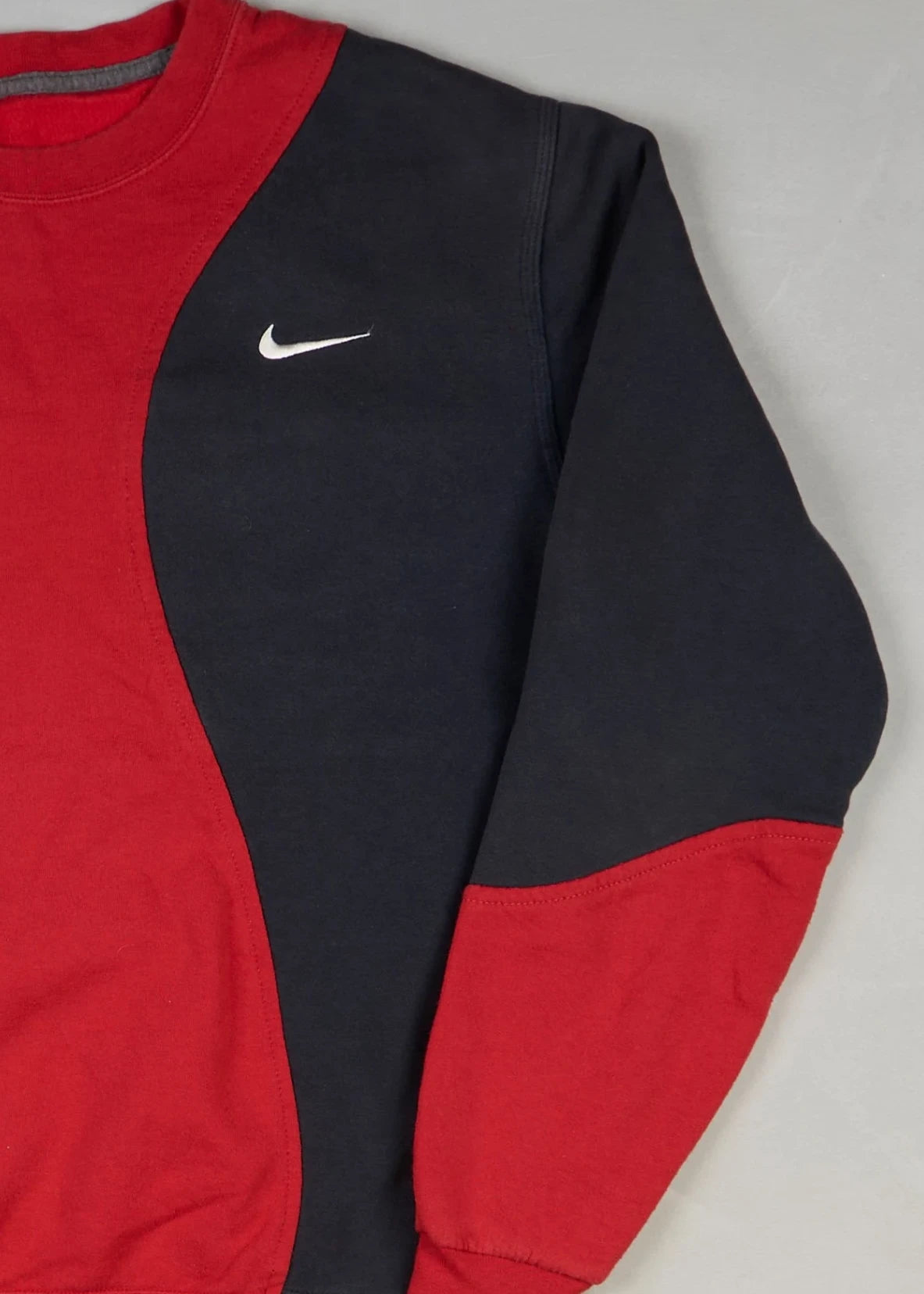 Nike - Sweatshirt (L) Right