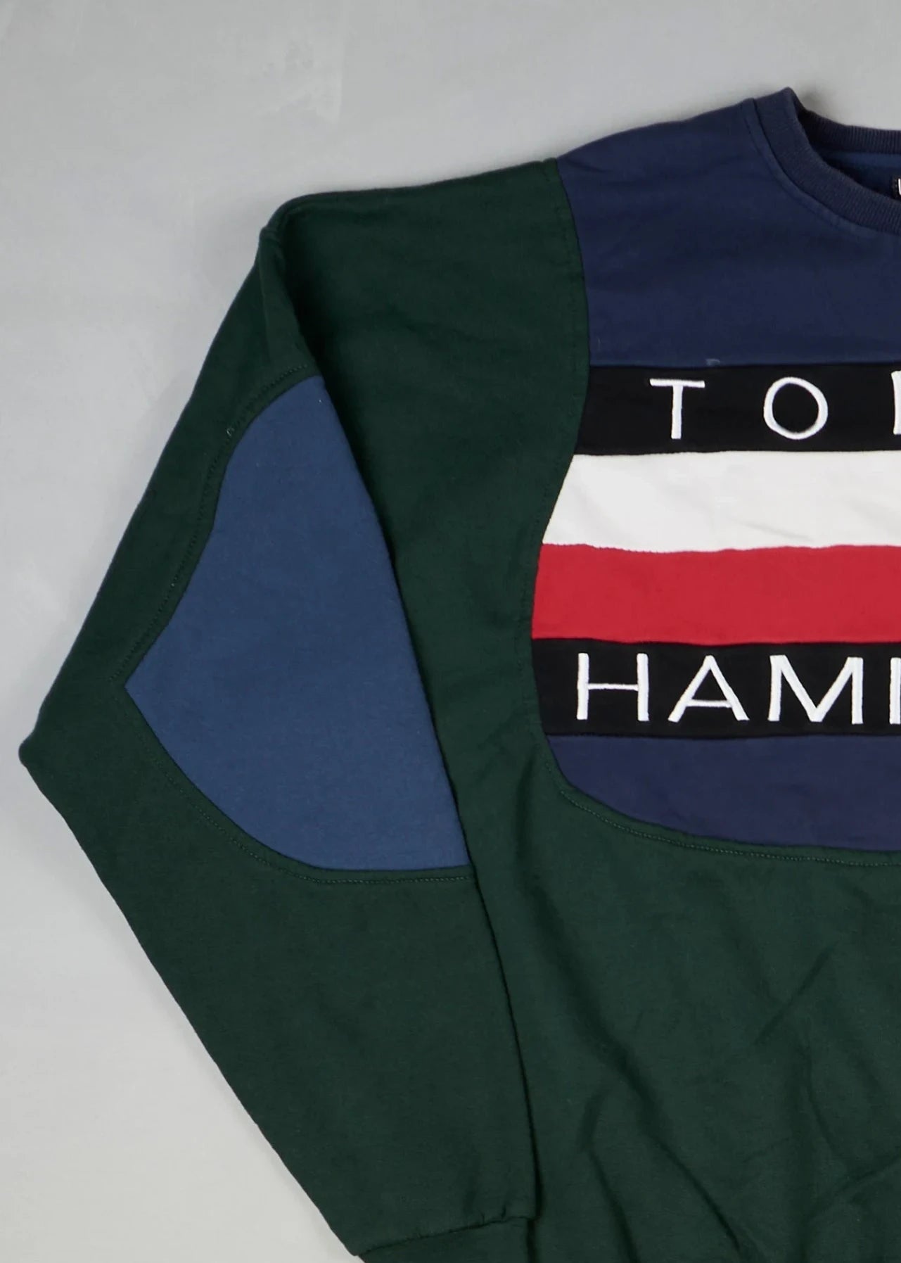 Tommy Hilfiger - Sweatshirt (L) Left