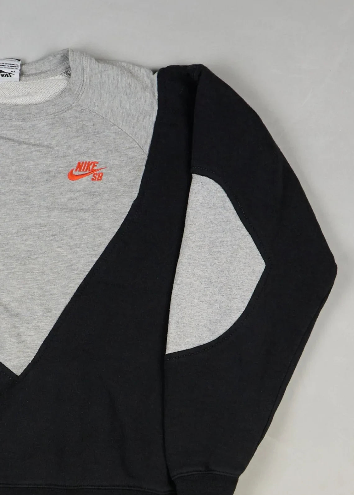 Nike - Sweatshirt (L) Right