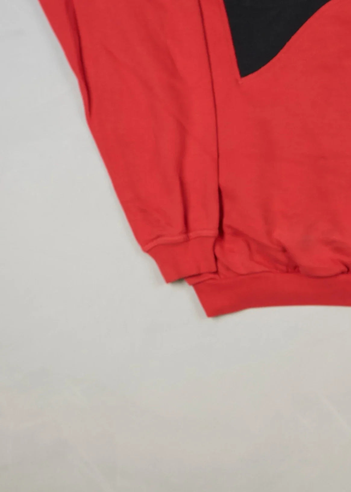 Champion - Sweatshirt (L) Bottom Left