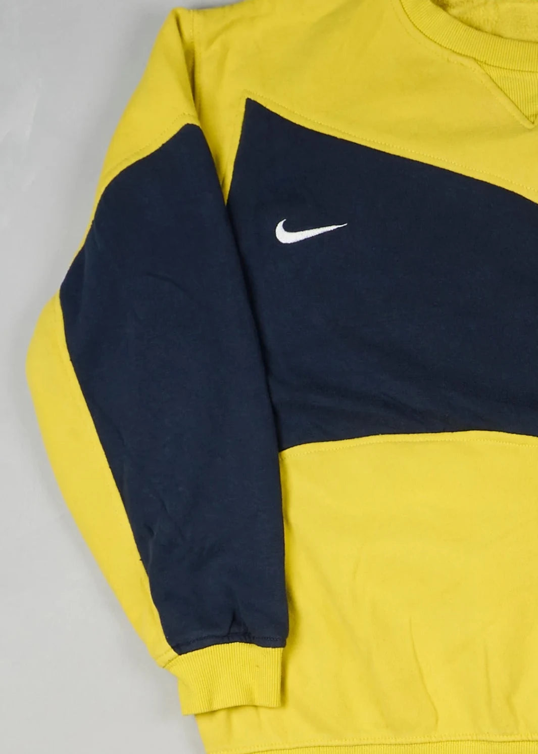 Nike - Sweatshirt (S) Left