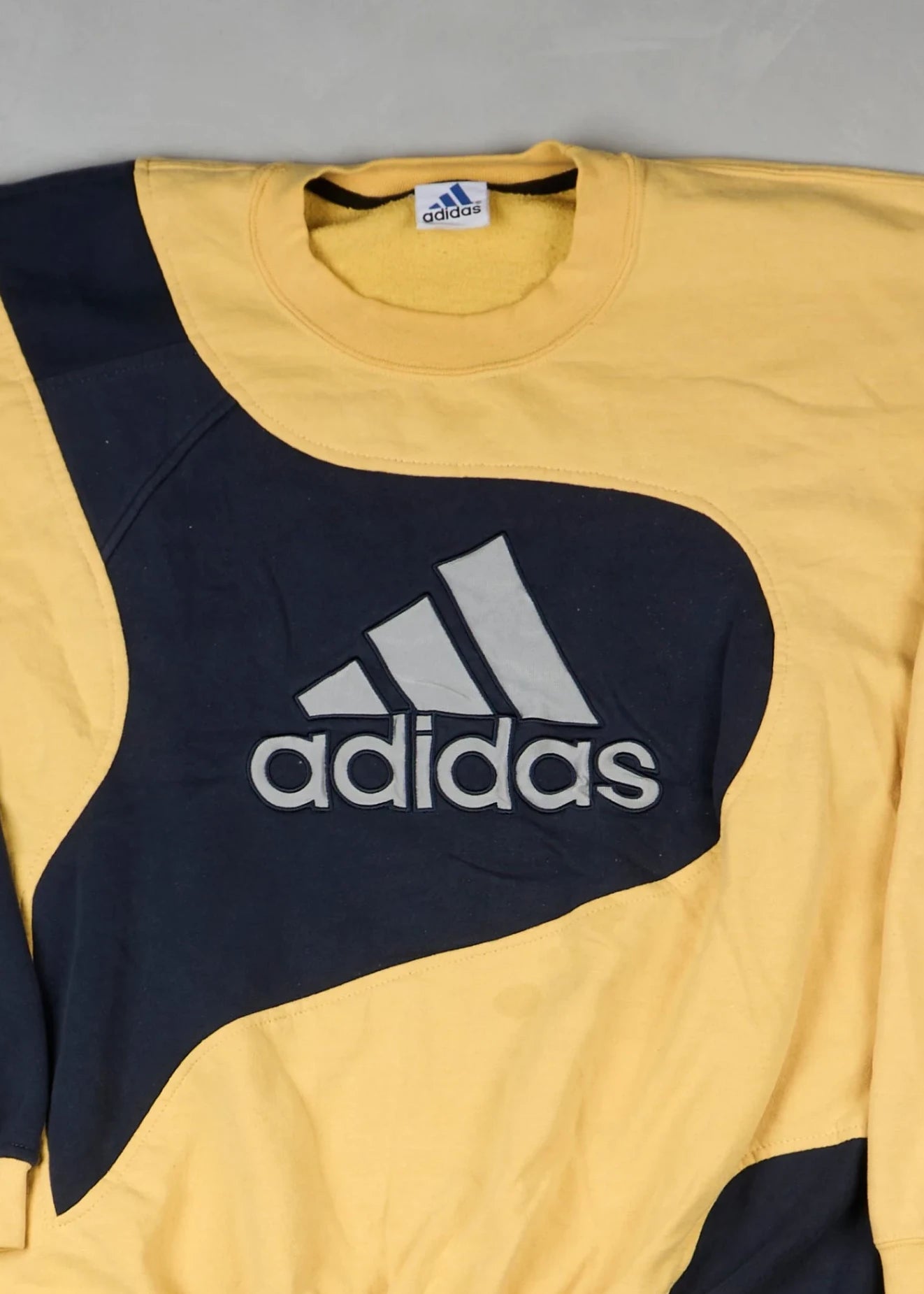 Adidas - Sweatshirt (XL) Center