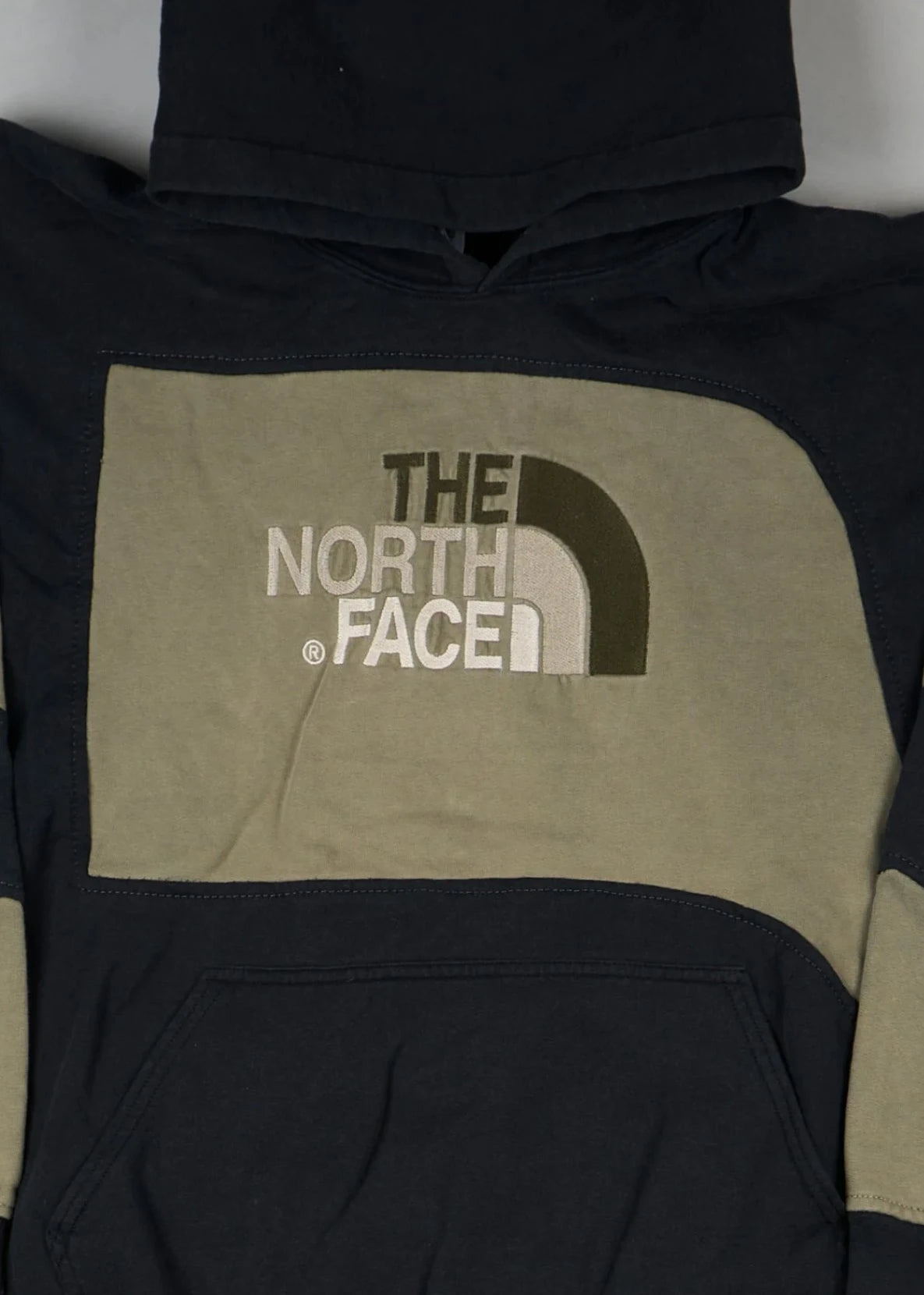 The North Face - Hoodie (L) Center