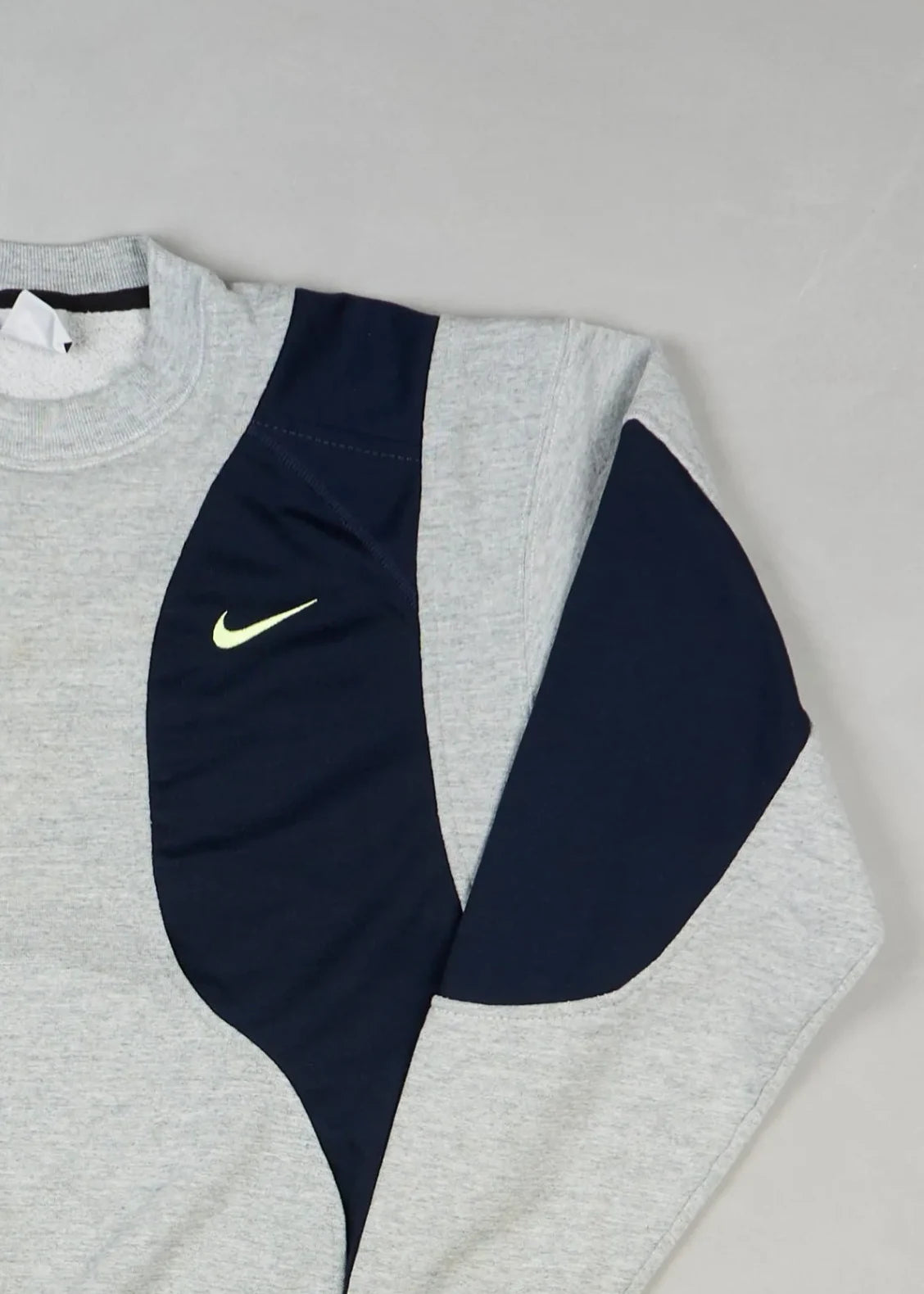 Nike - Sweatshirt (M) Right