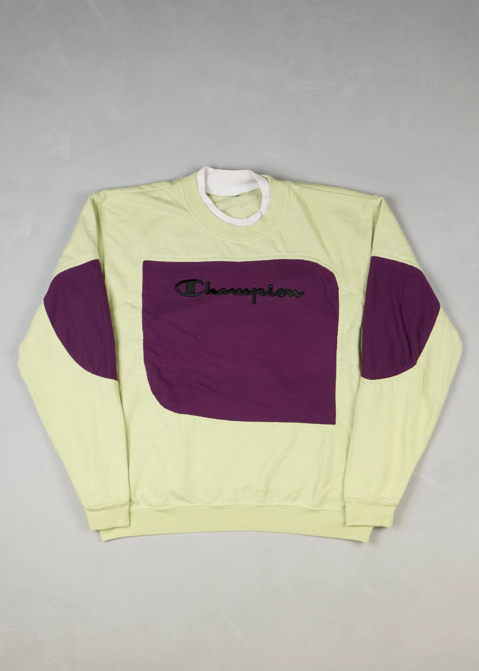 Champion - Sweatshirt (S)