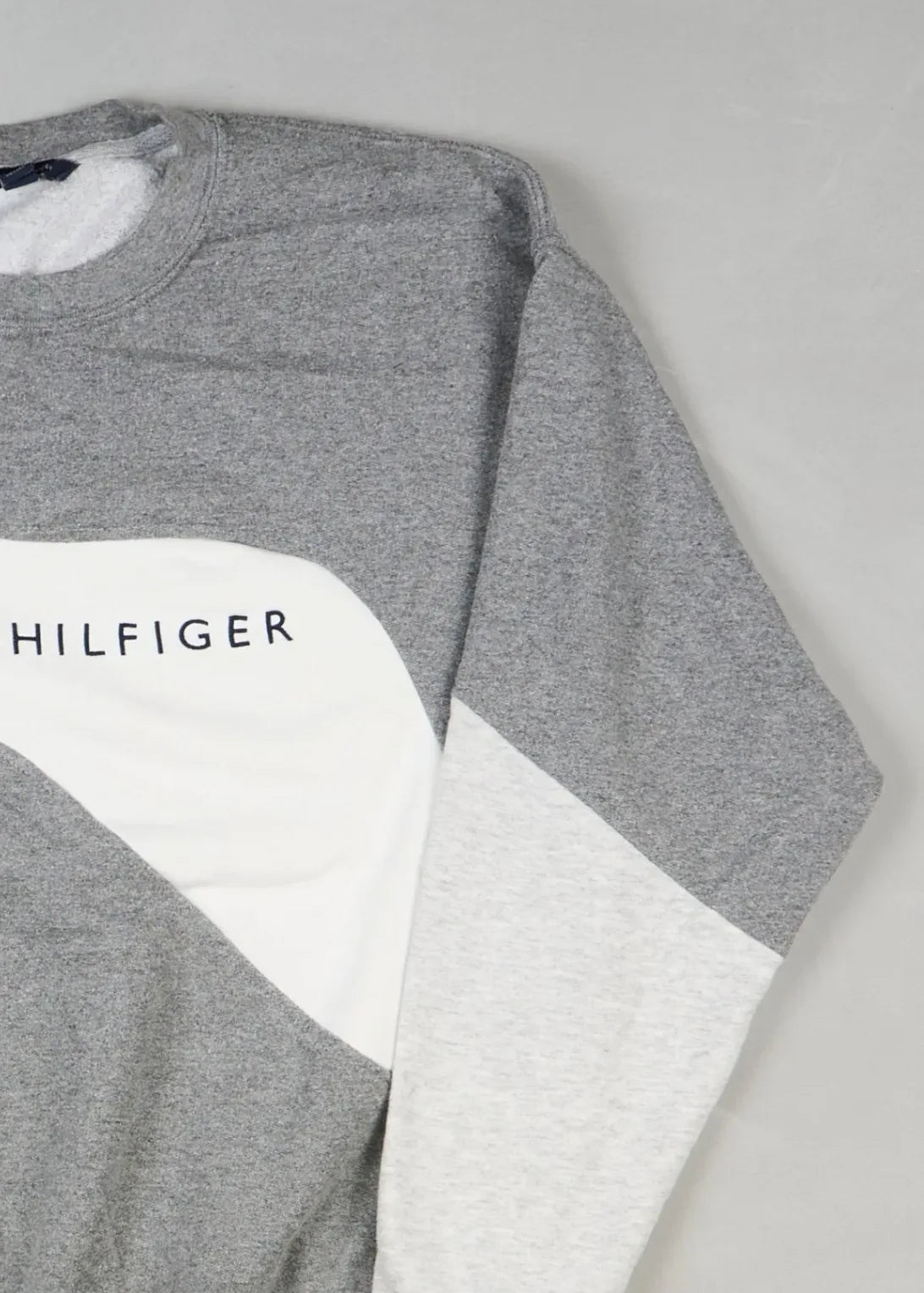 Tommy Hilfiger - Sweatshirt (L) Right