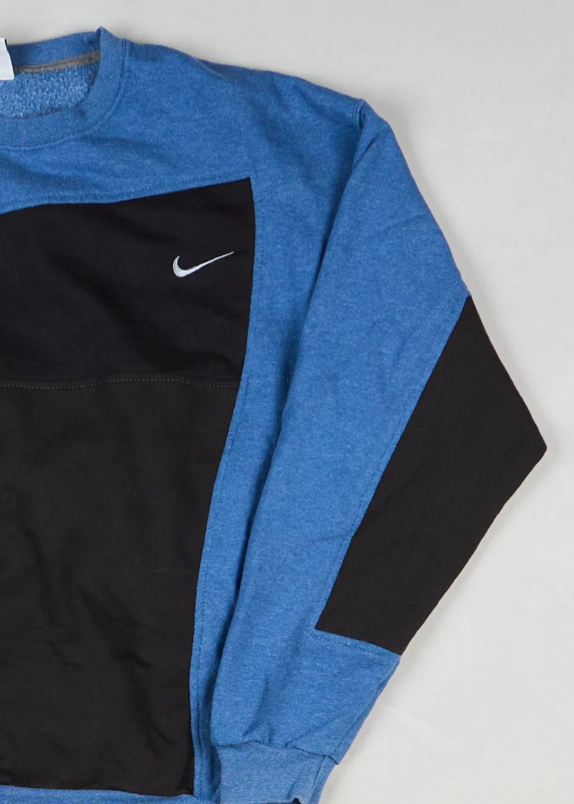 Nike - Sweatshirt (L) Right