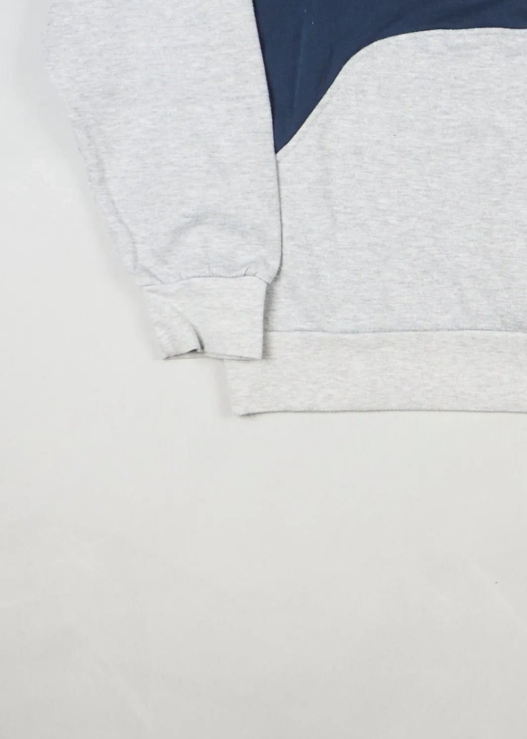 Nike - Sweatshirt (L) Bottom Left